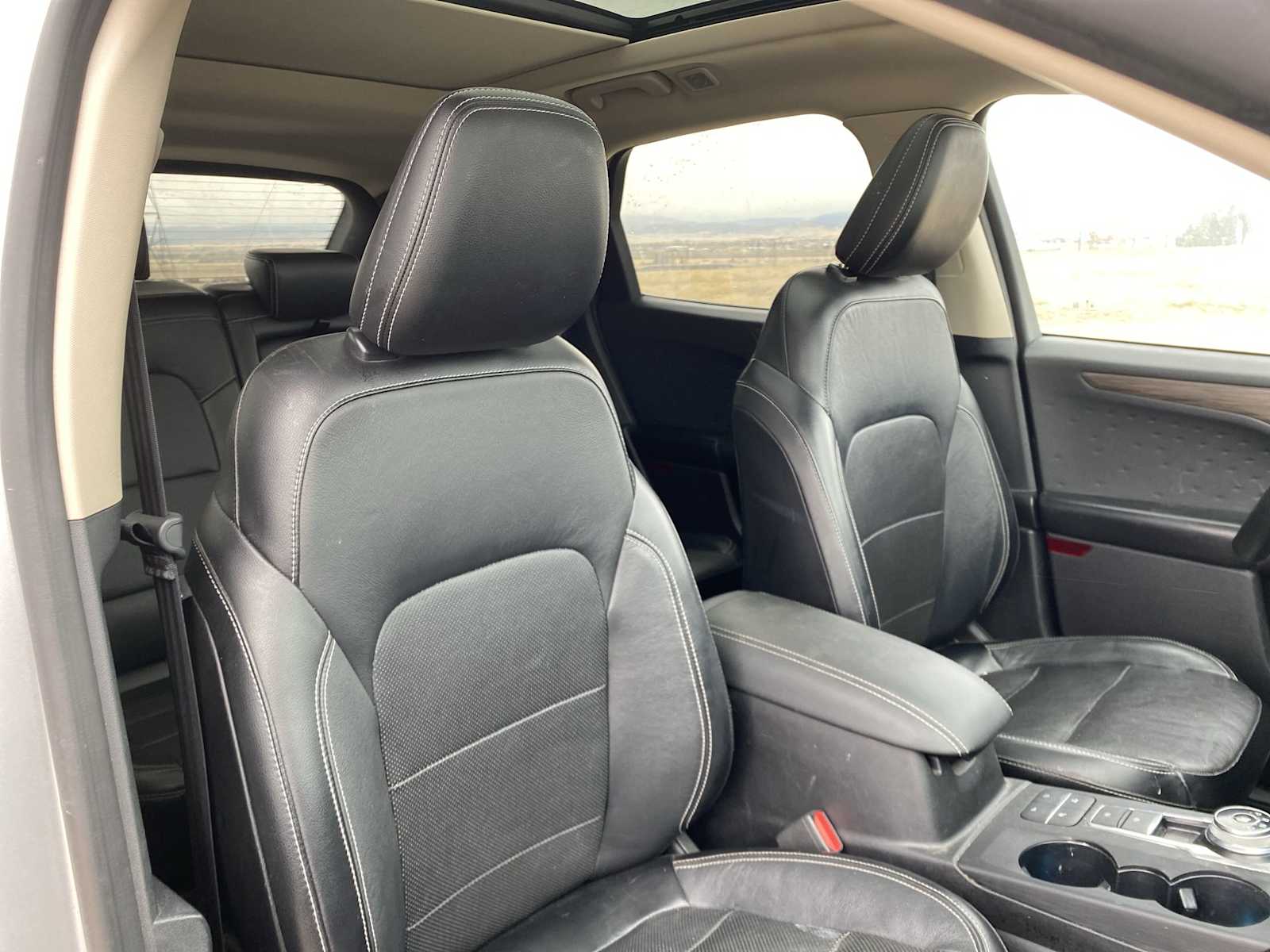 Thumbnail: 2020 Ford Escape - 16