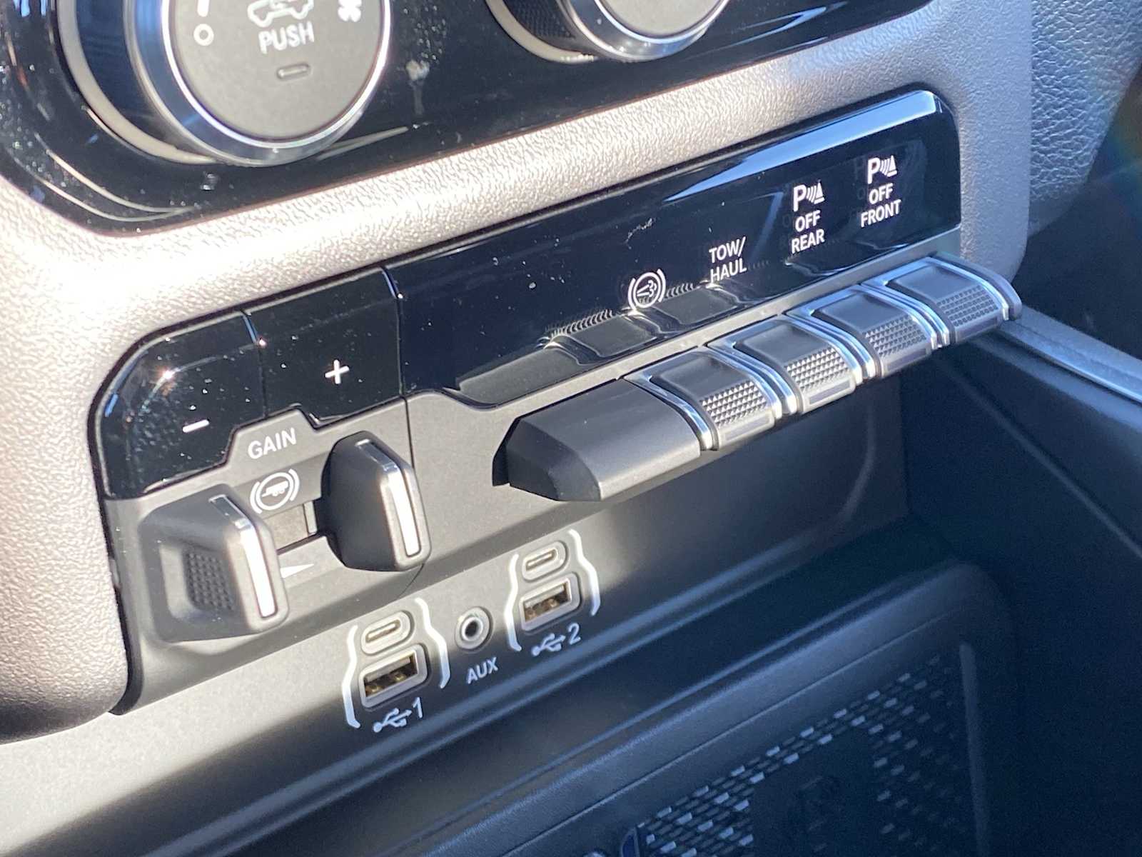 Thumbnail: 2026 RAM 3500 - 29