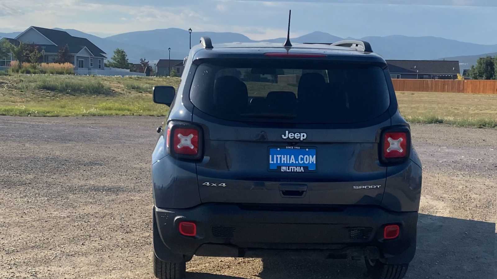 Thumbnail: 2020 Jeep Renegade - 7