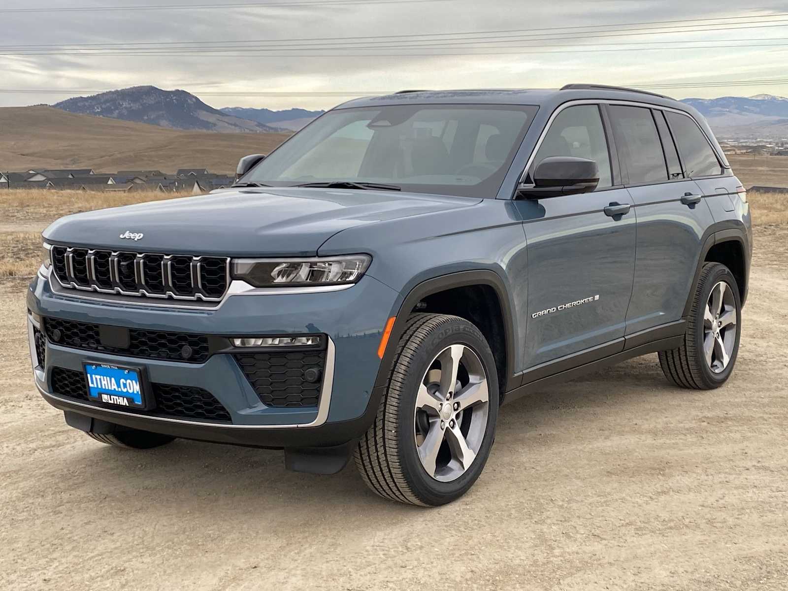 Thumbnail: 2026 Jeep Grand Cherokee - 11