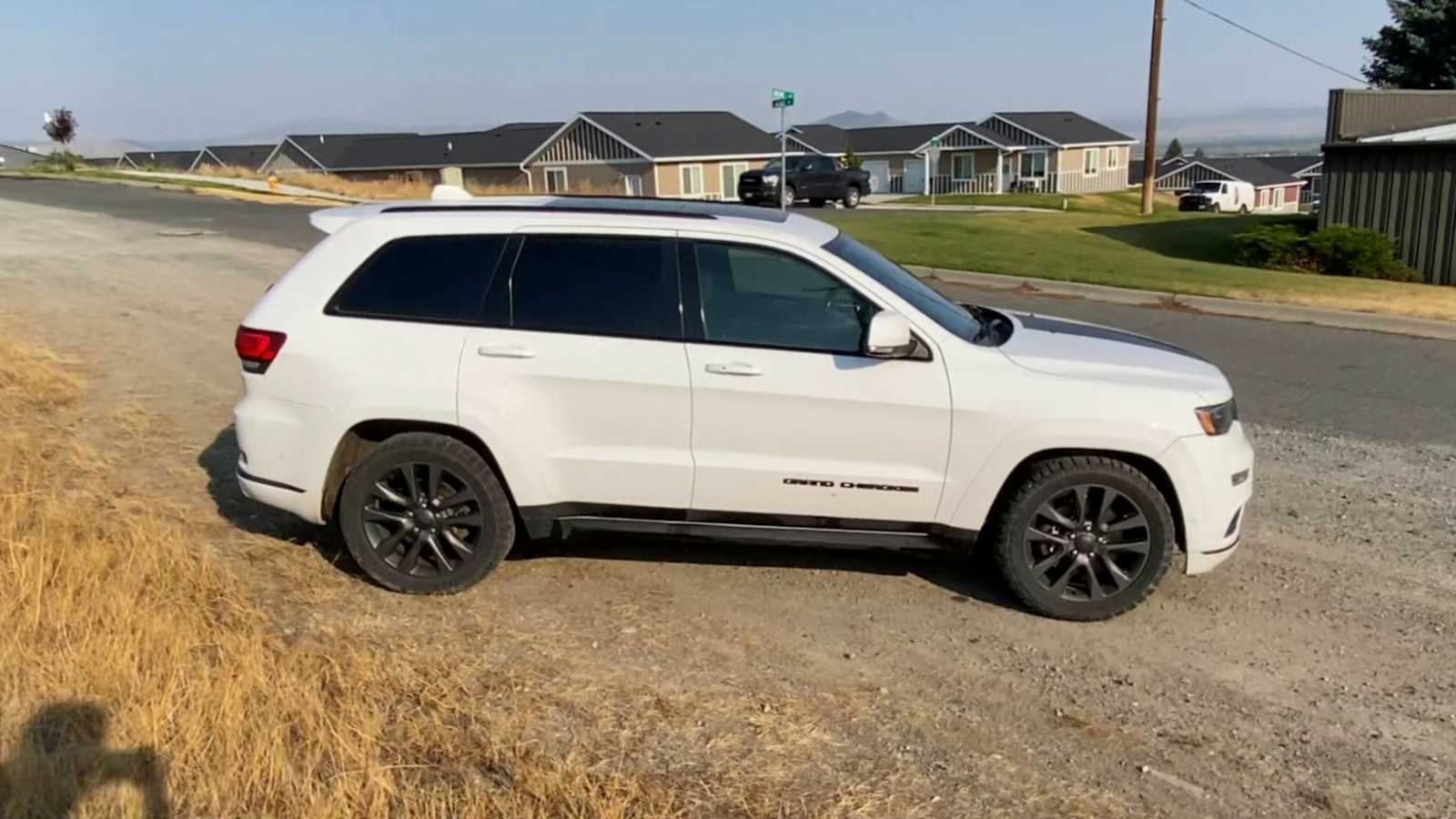 2018 Jeep Grand Cherokee Overland 9