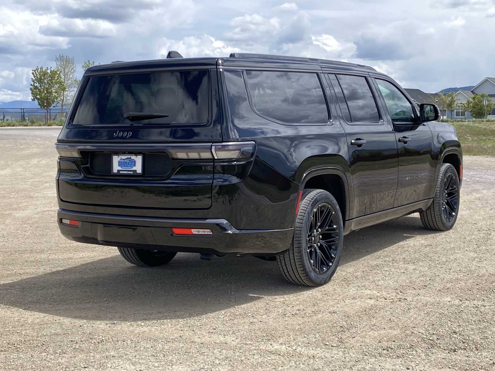 Thumbnail: 2026 Jeep Grand Wagoneer - 14