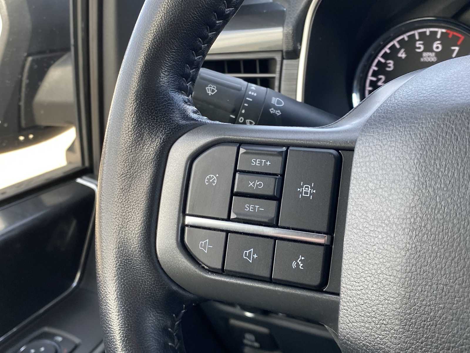 Thumbnail: 2022 Ford F-150 - 32