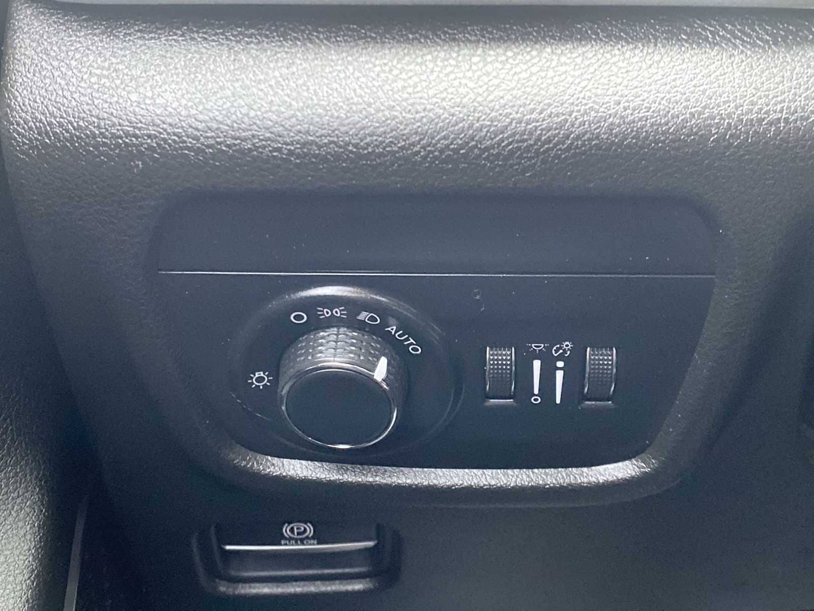 Thumbnail: 2021 Jeep Grand Cherokee L - 19