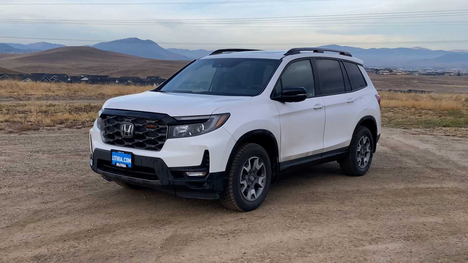 2023 Honda Passport TrailSport photo 3