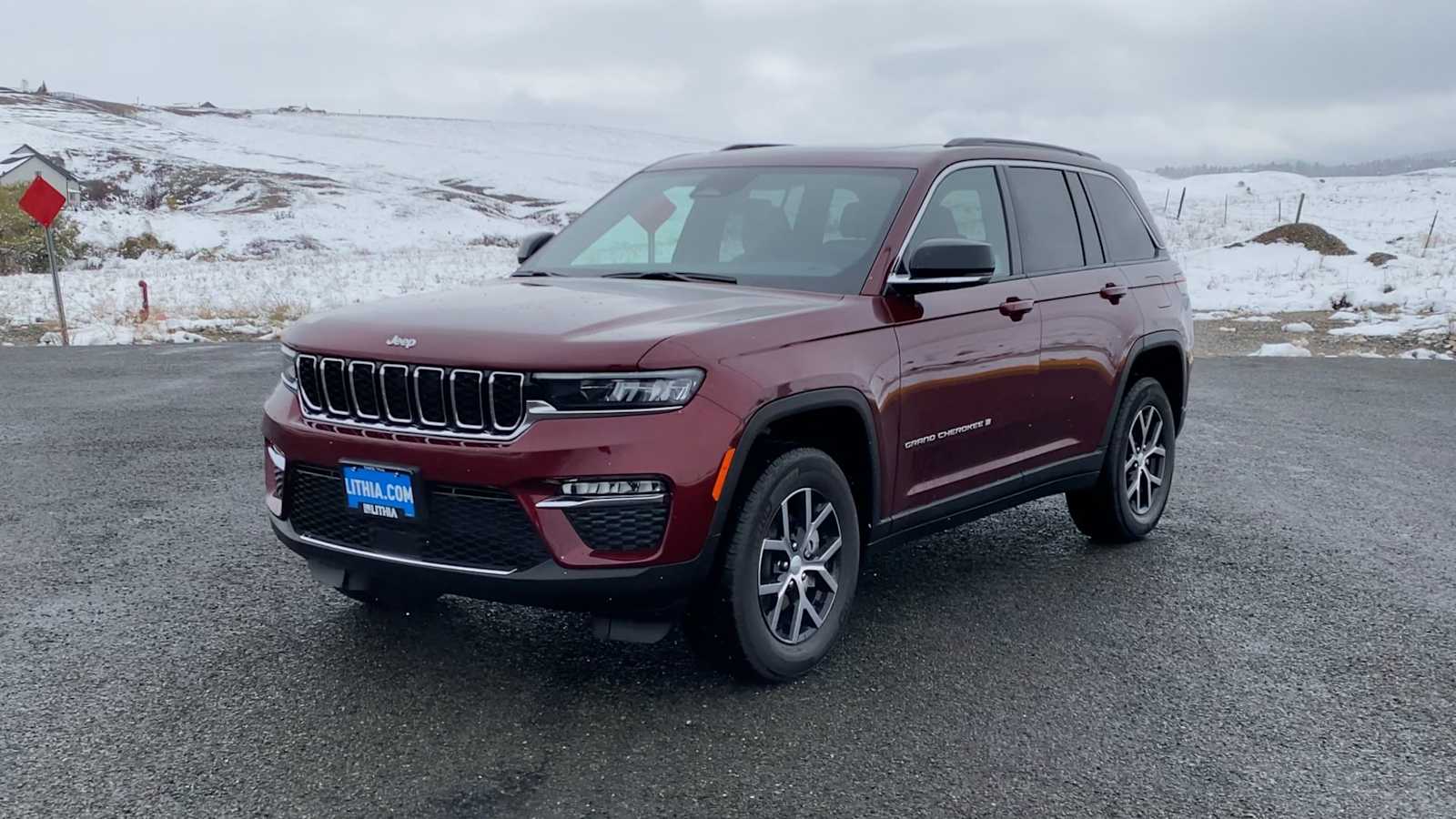 Thumbnail: 2025 Jeep Grand Cherokee - 4