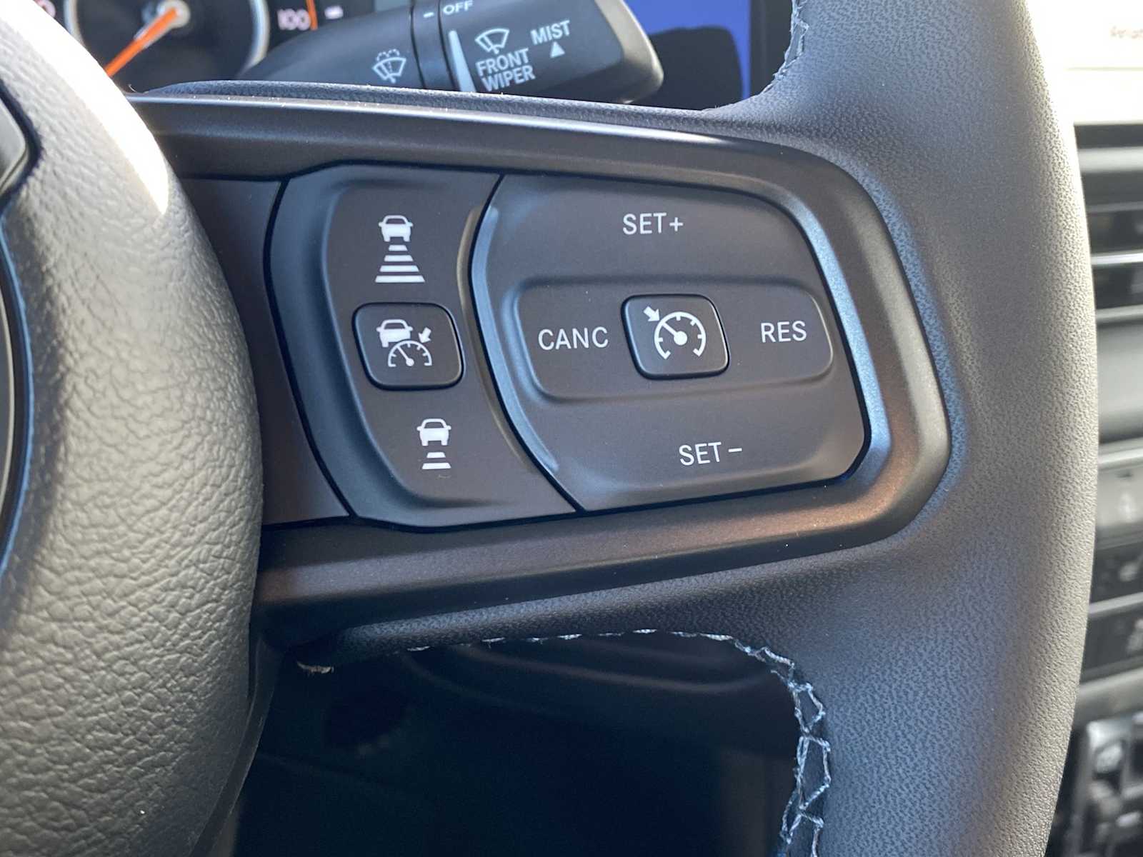 Thumbnail: 2026 Jeep Gladiator - 25