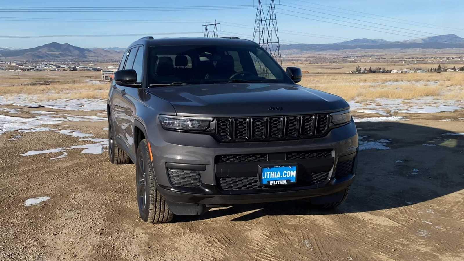 Thumbnail: 2023 Jeep Grand Cherokee - 4