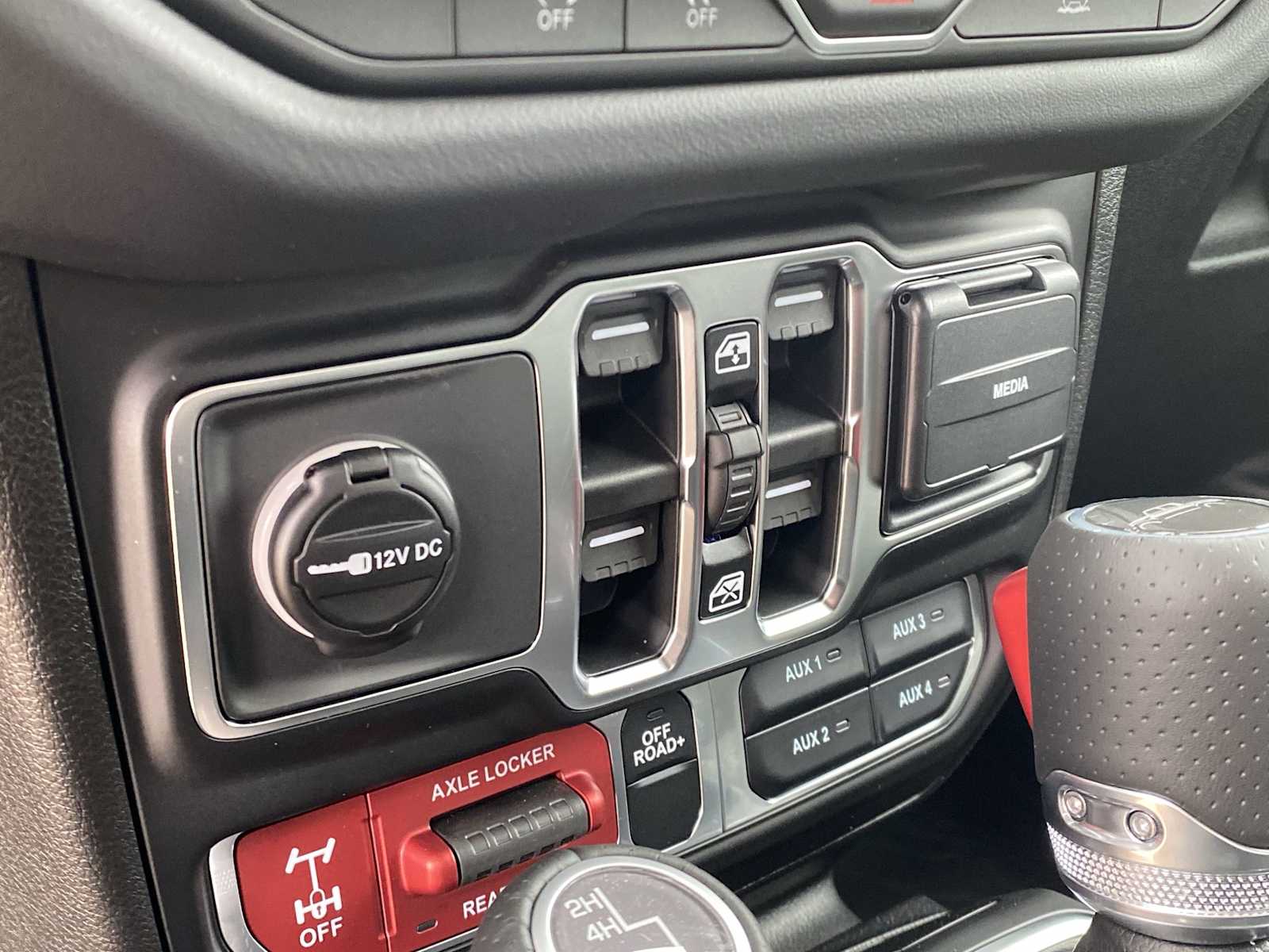 Thumbnail: 2026 Jeep Gladiator - 20