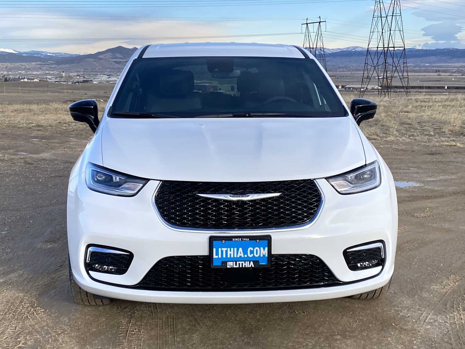 Thumbnail: 2026 Chrysler Pacifica - 10