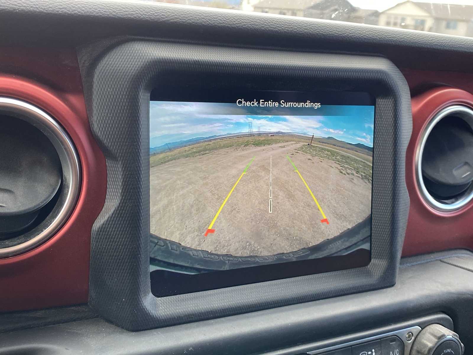 Thumbnail: 2022 Jeep Wrangler - 29