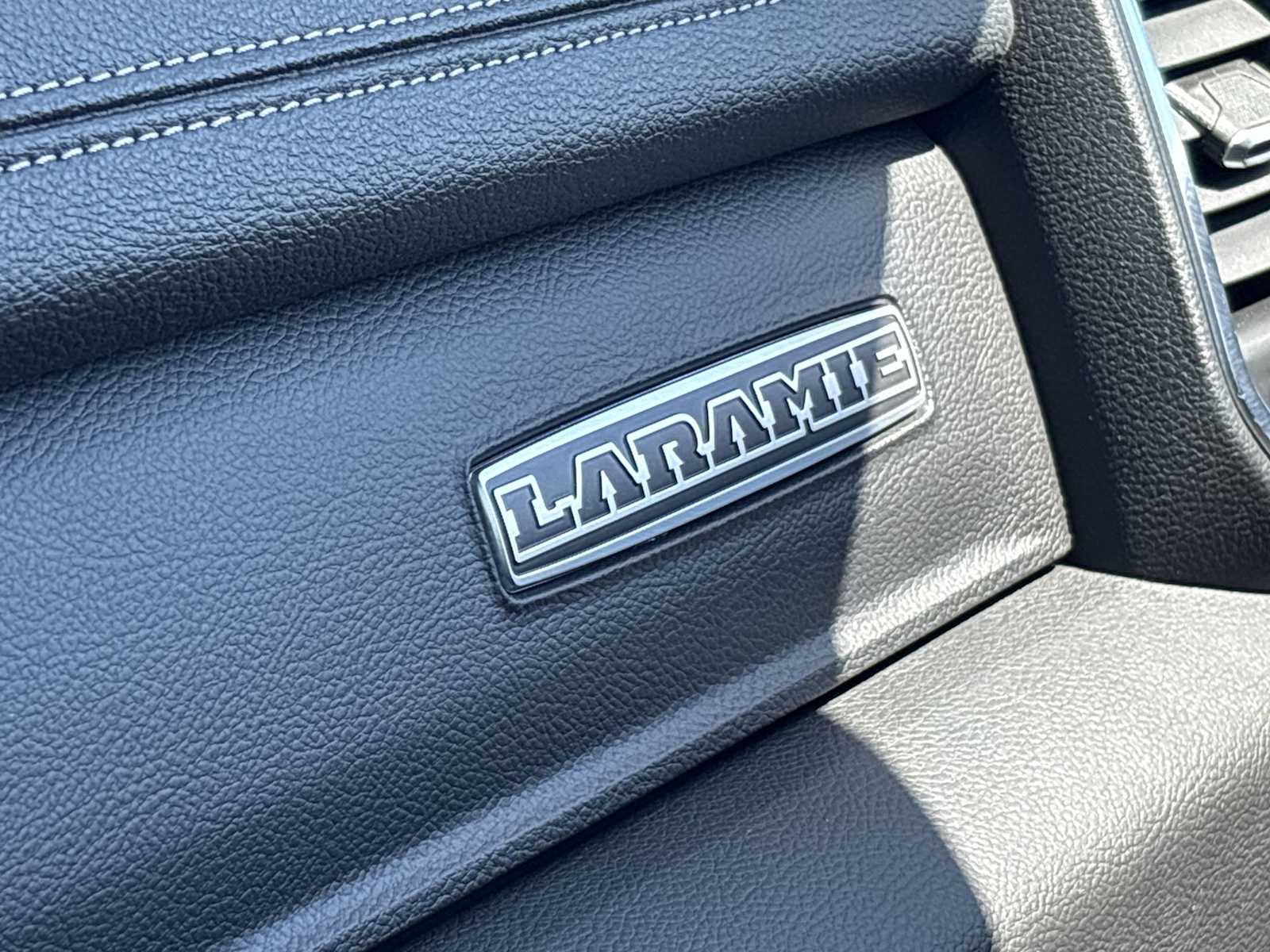 Thumbnail: 2026 RAM 1500 - 25