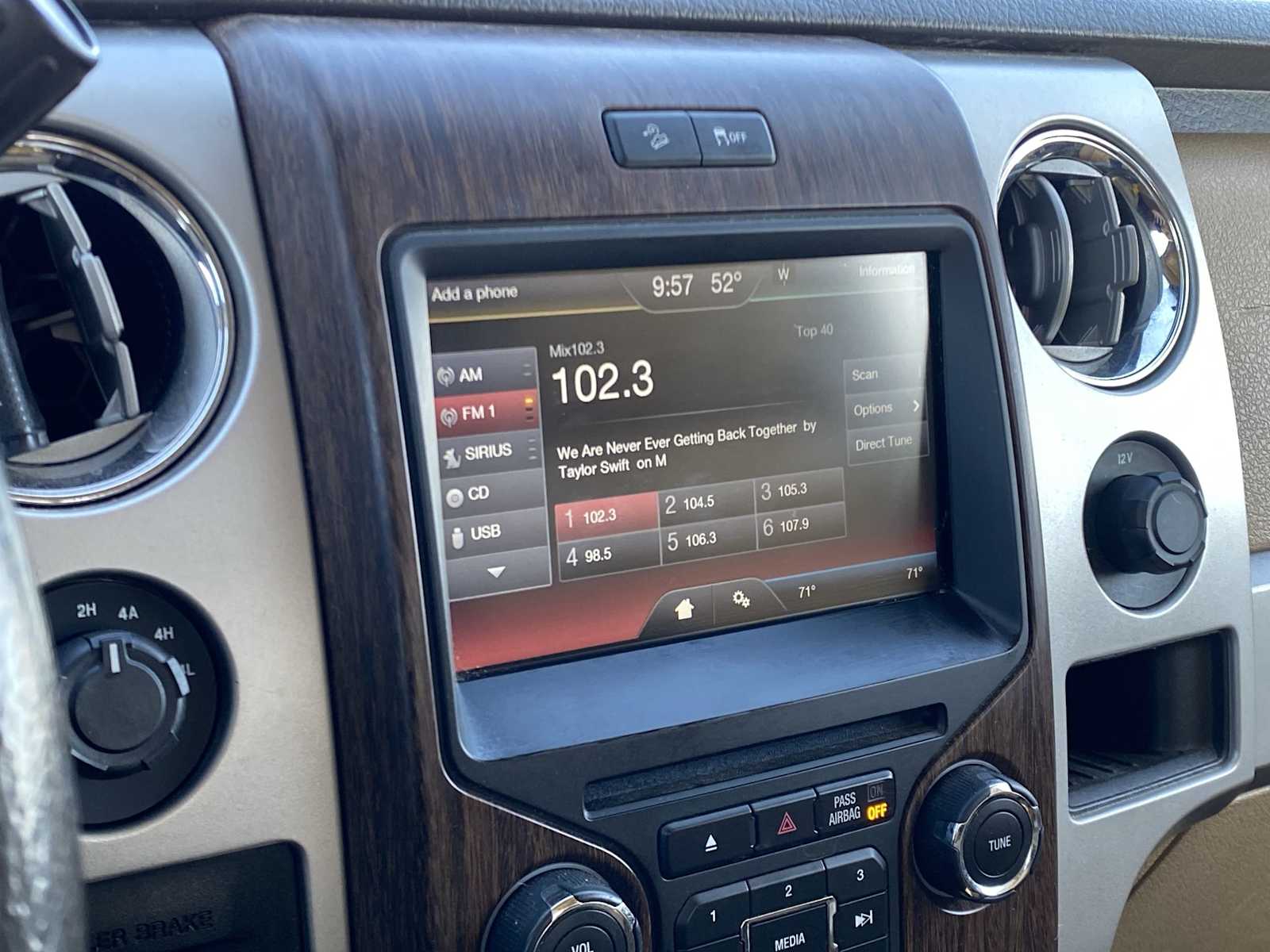 Thumbnail: 2014 Ford F-150 - 23