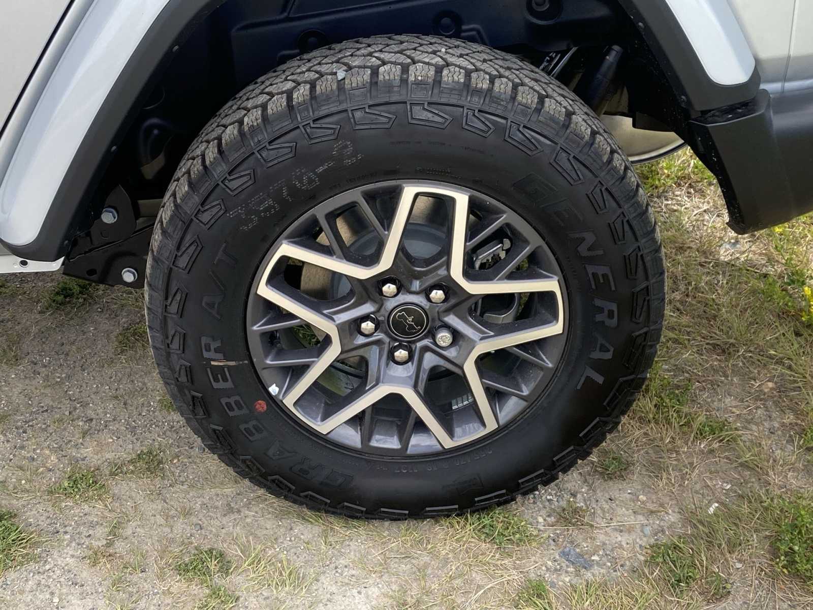 Thumbnail: 2024 Jeep Wrangler - 15