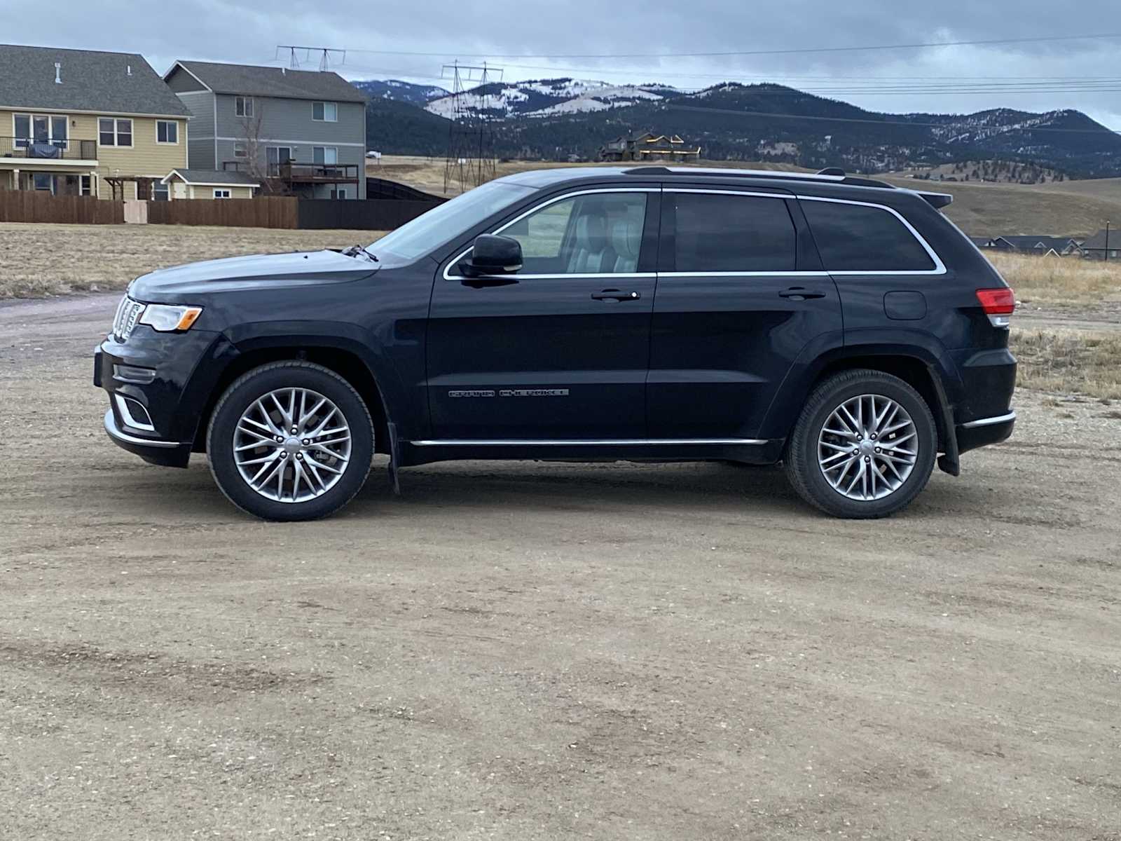 Thumbnail: 2017 Jeep Grand Cherokee - 10