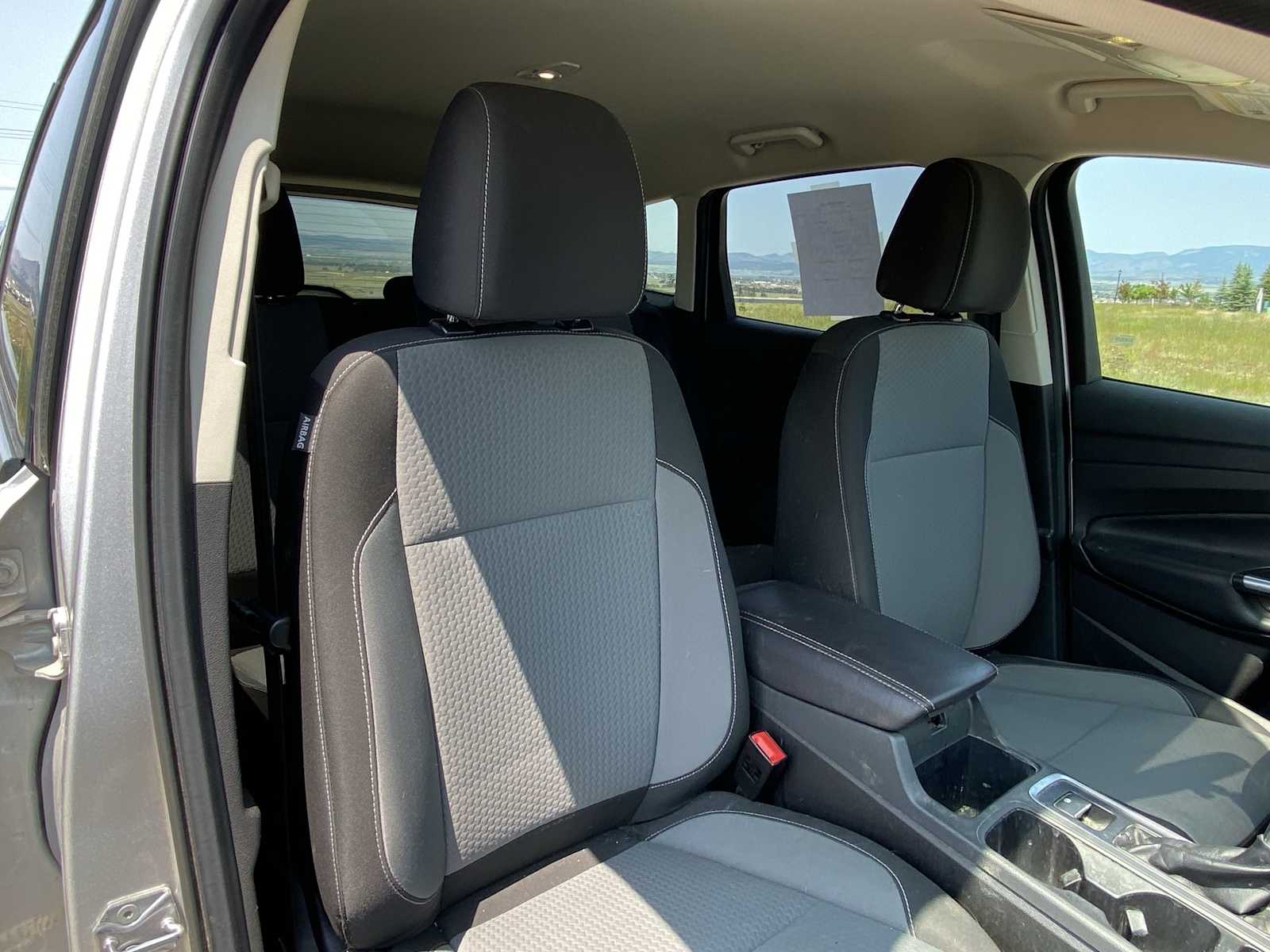 Thumbnail: 2017 Ford Escape - 16