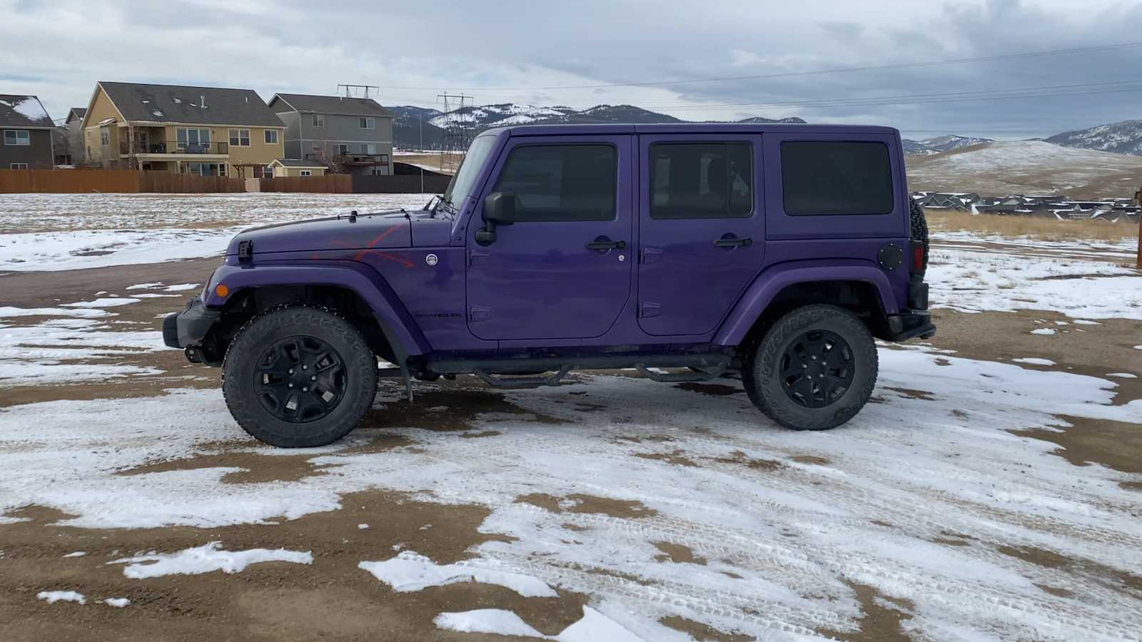 Thumbnail: 2016 Jeep Wrangler - 9