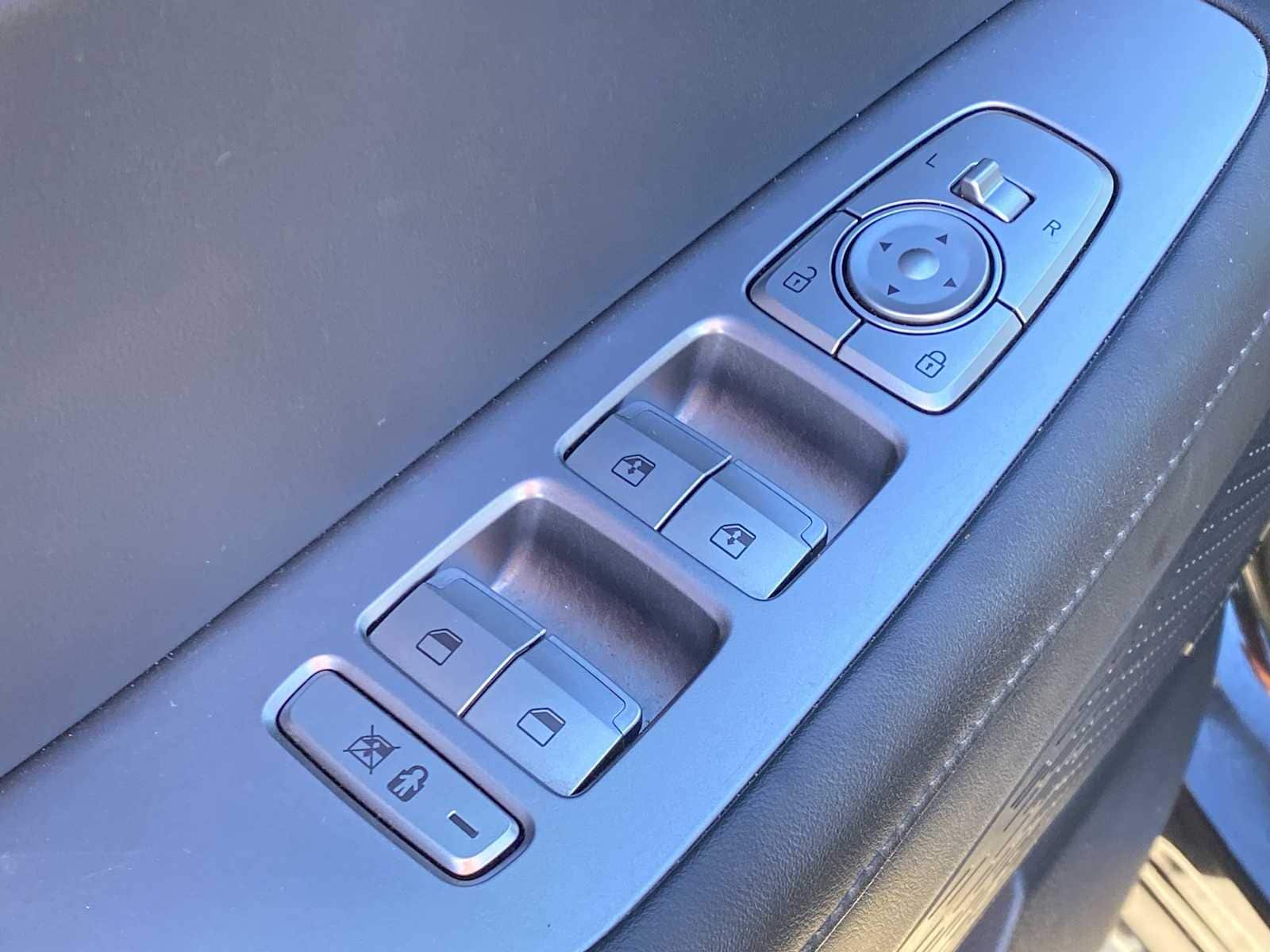 Thumbnail: 2023 Hyundai Palisade - 20