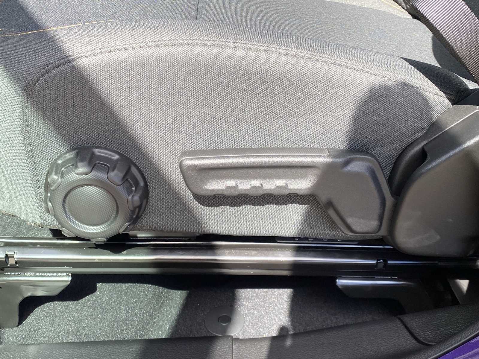 Thumbnail: 2026 Jeep Gladiator - 13