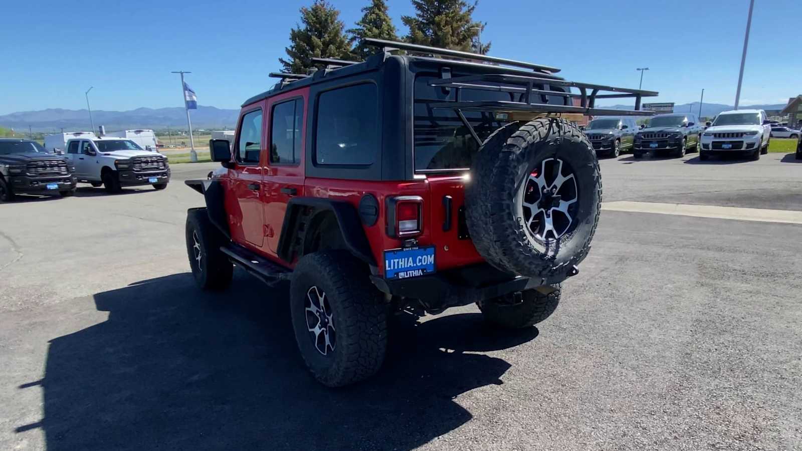 Thumbnail: 2020 Jeep Wrangler - 6