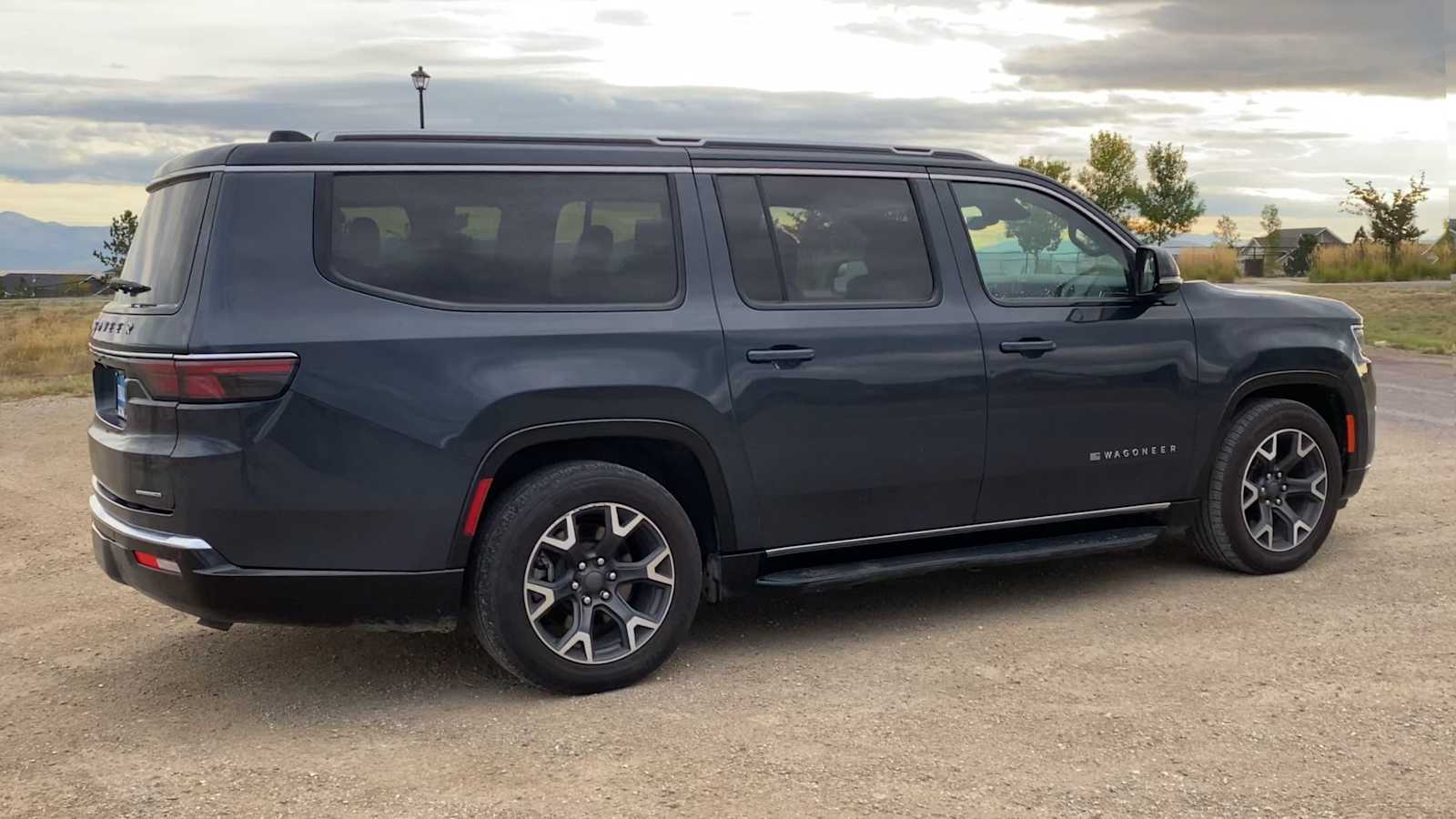 Thumbnail: 2024 Jeep Wagoneer - 9