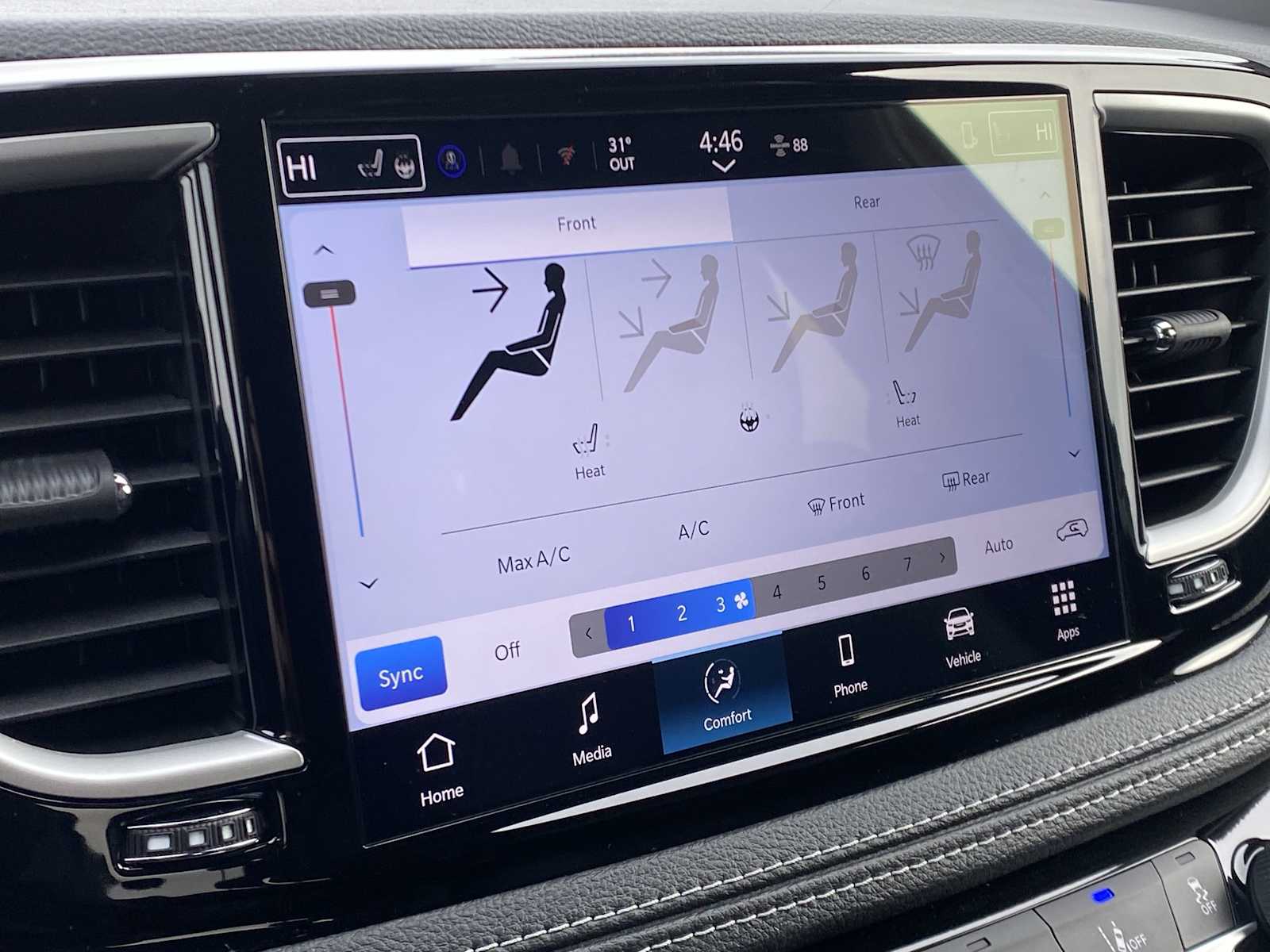 Thumbnail: 2026 Chrysler Pacifica - 24