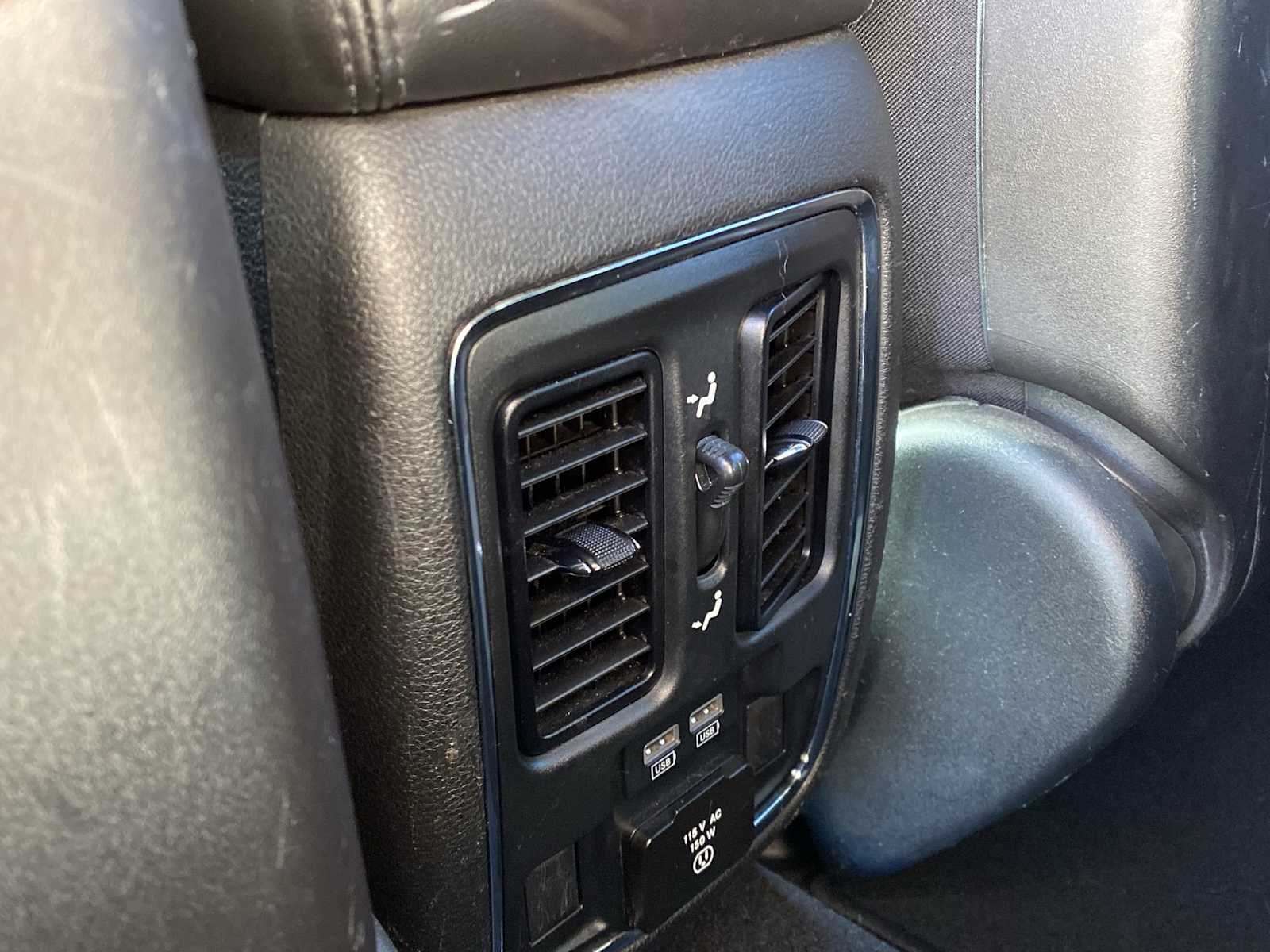 Thumbnail: 2021 Jeep Grand Cherokee - 30