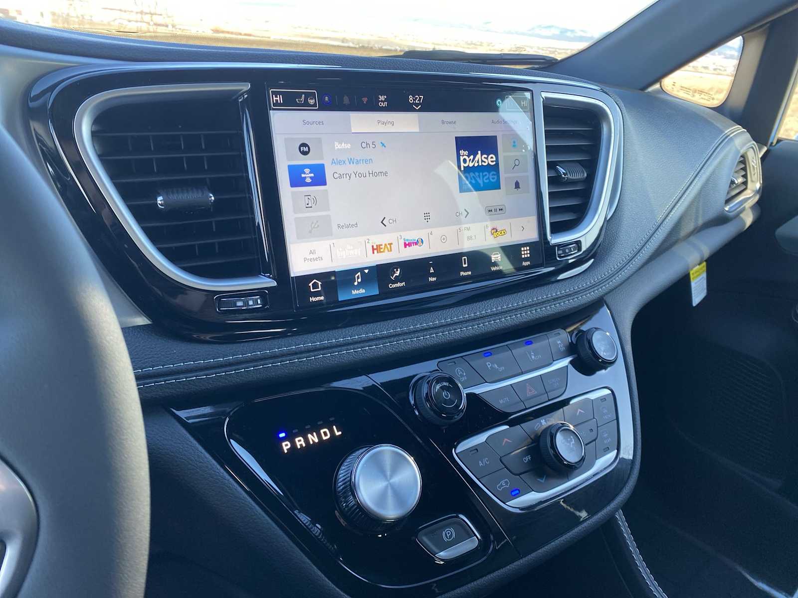 Thumbnail: 2026 Chrysler Pacifica - 23