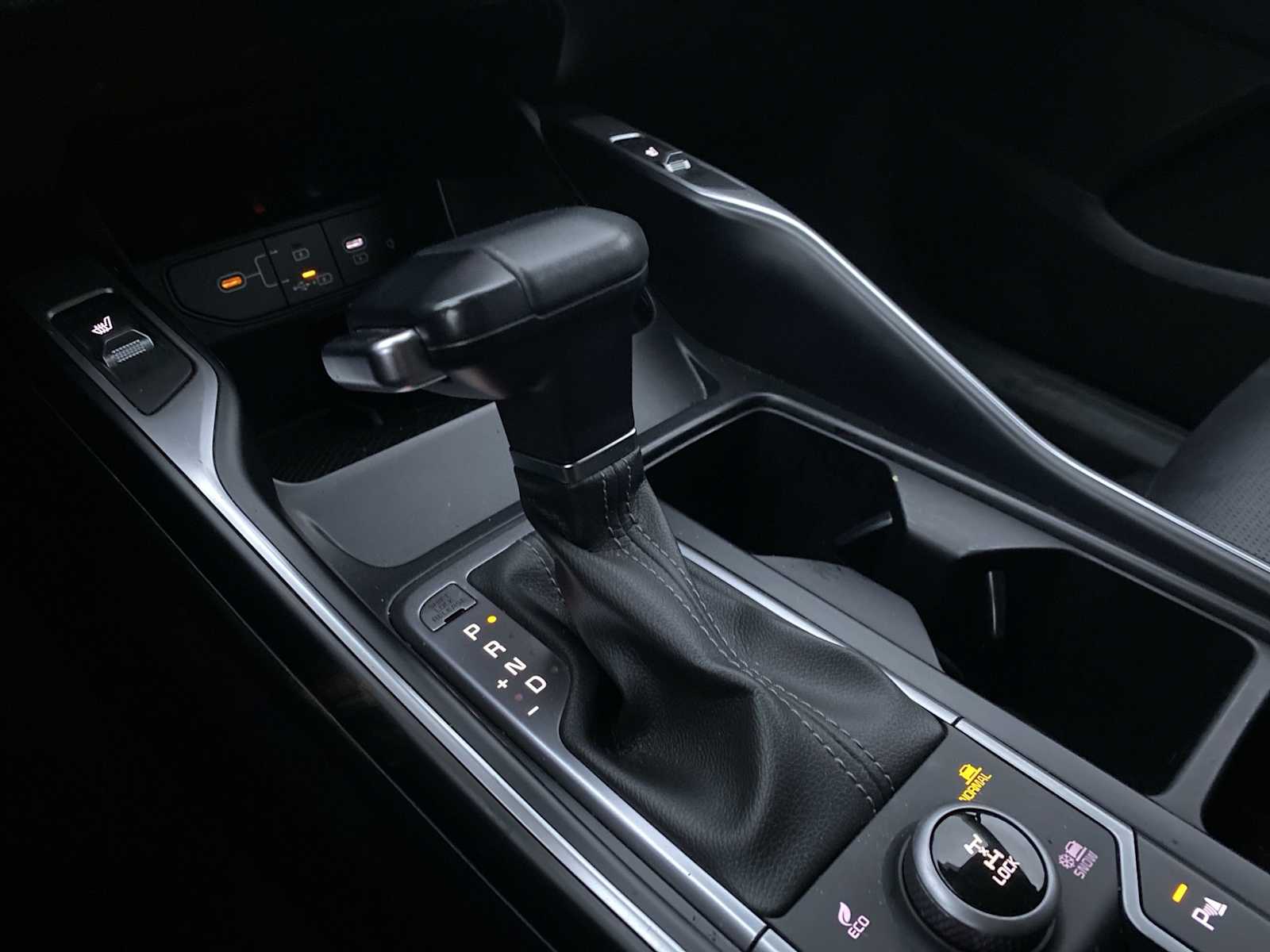 Thumbnail: 2024 Kia Sorento - 23