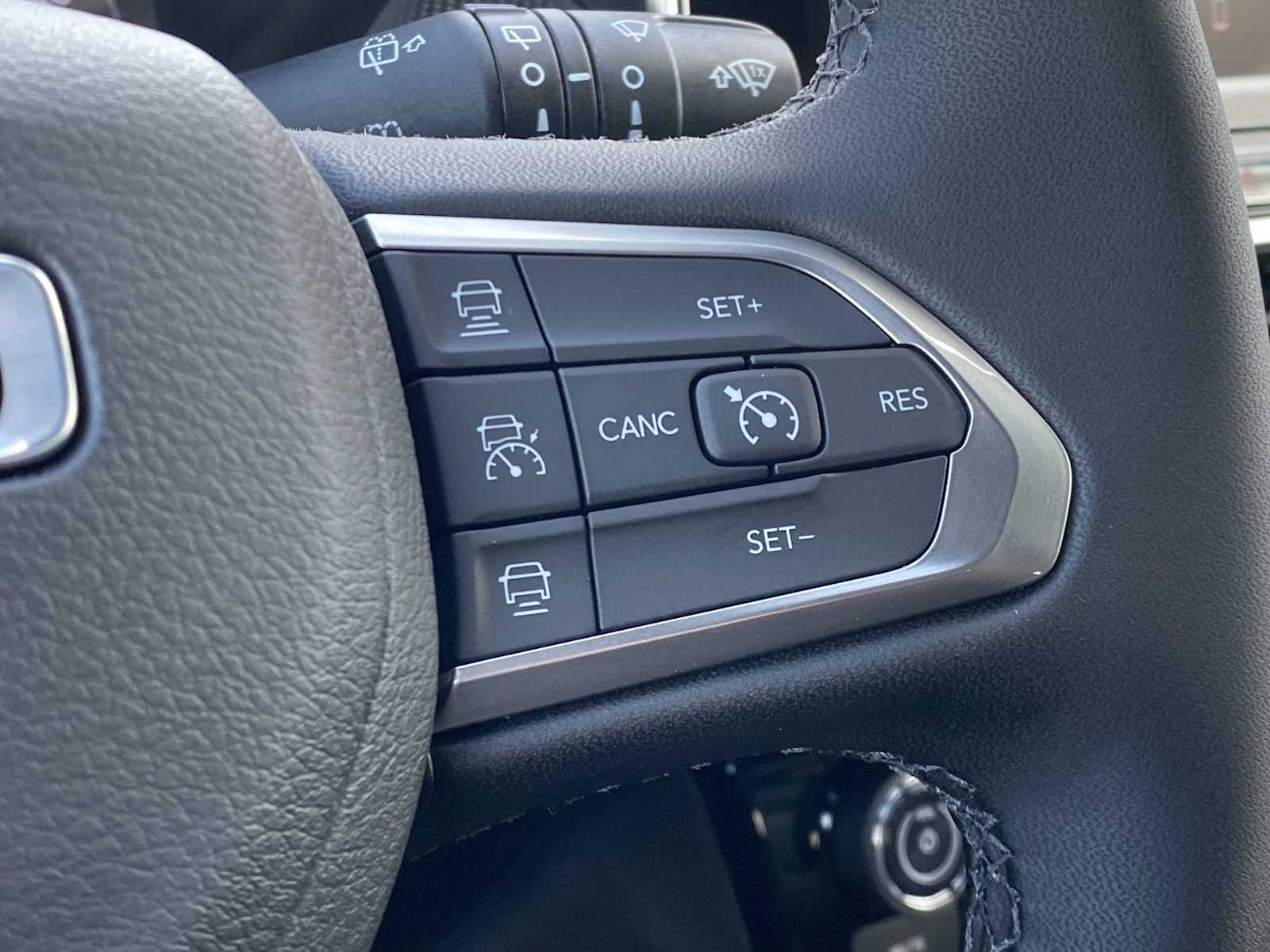 Thumbnail: 2026 Jeep Compass - 23