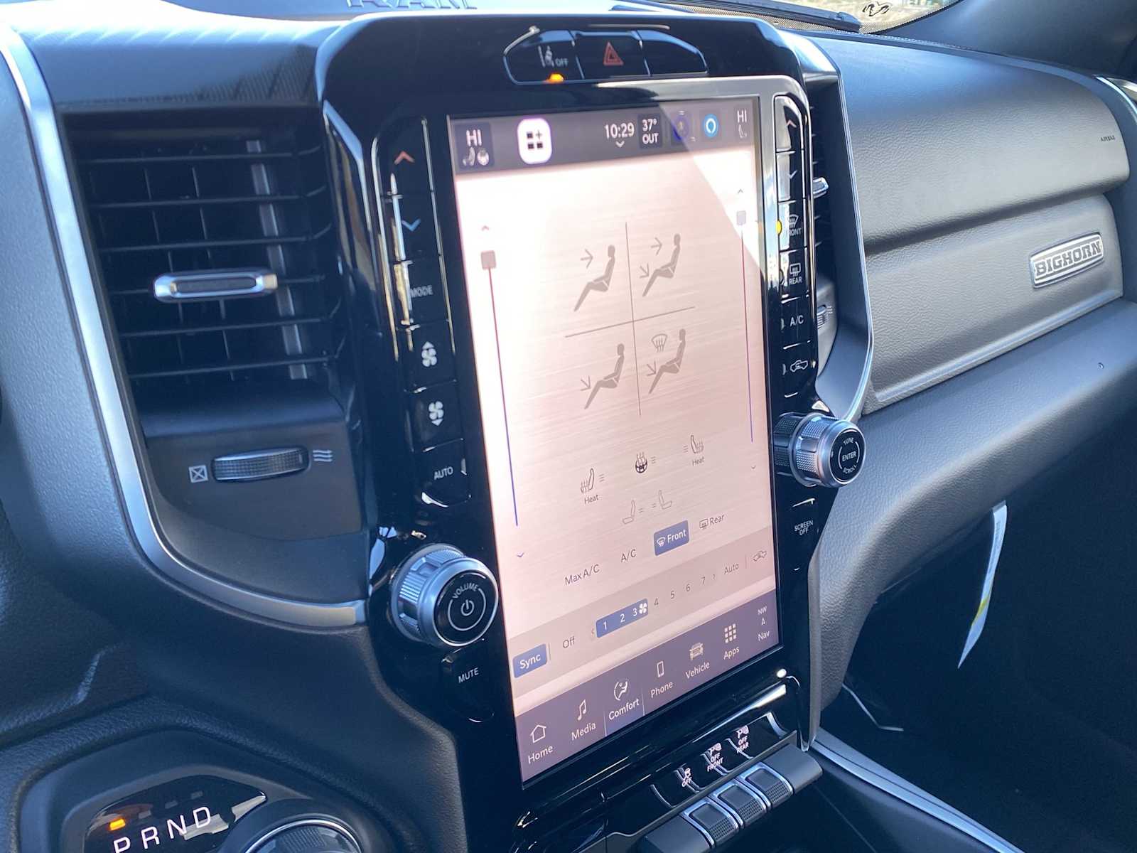 Thumbnail: 2026 RAM 1500 - 27