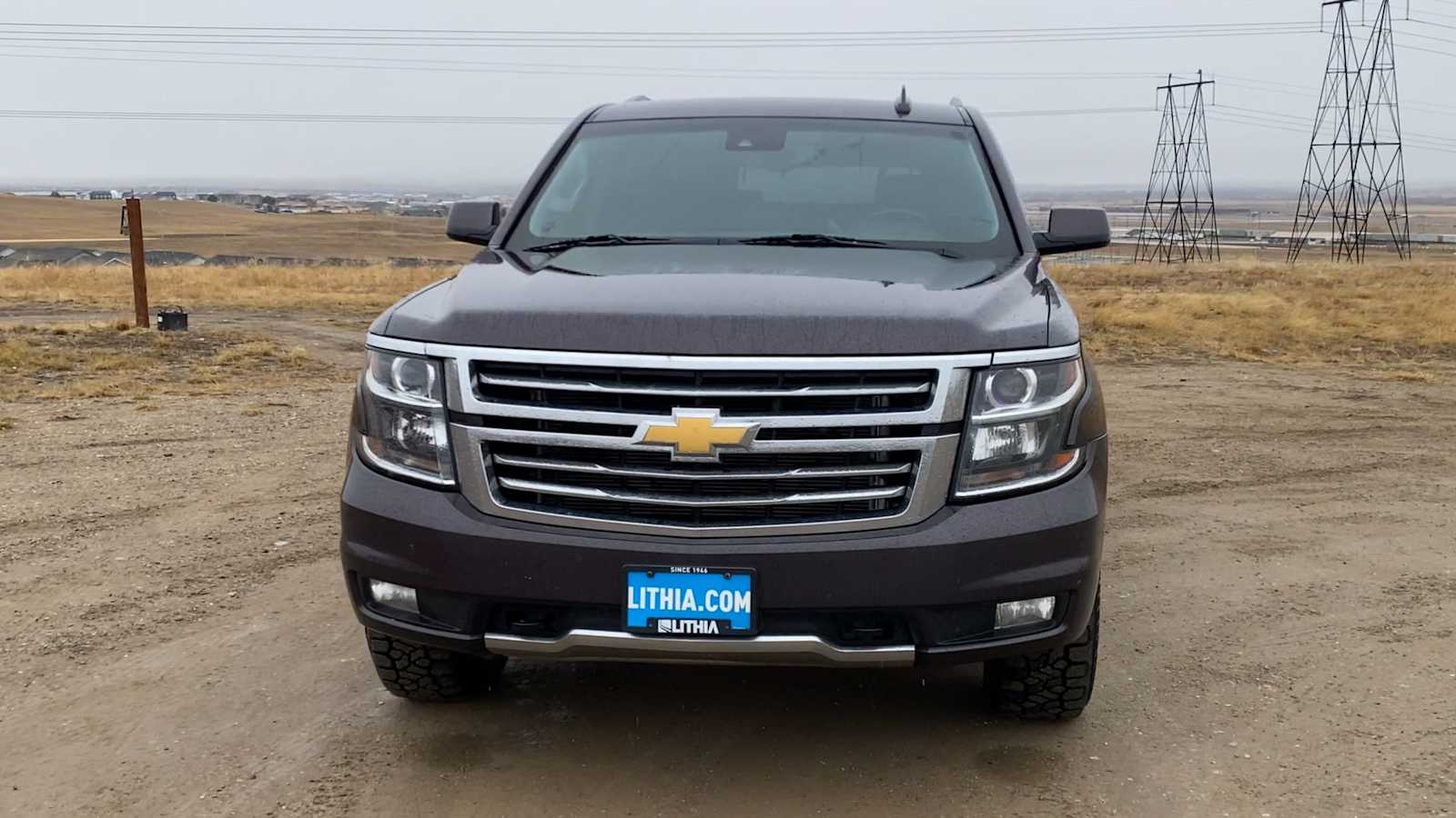 Thumbnail: 2016 Chevrolet Suburban - 3