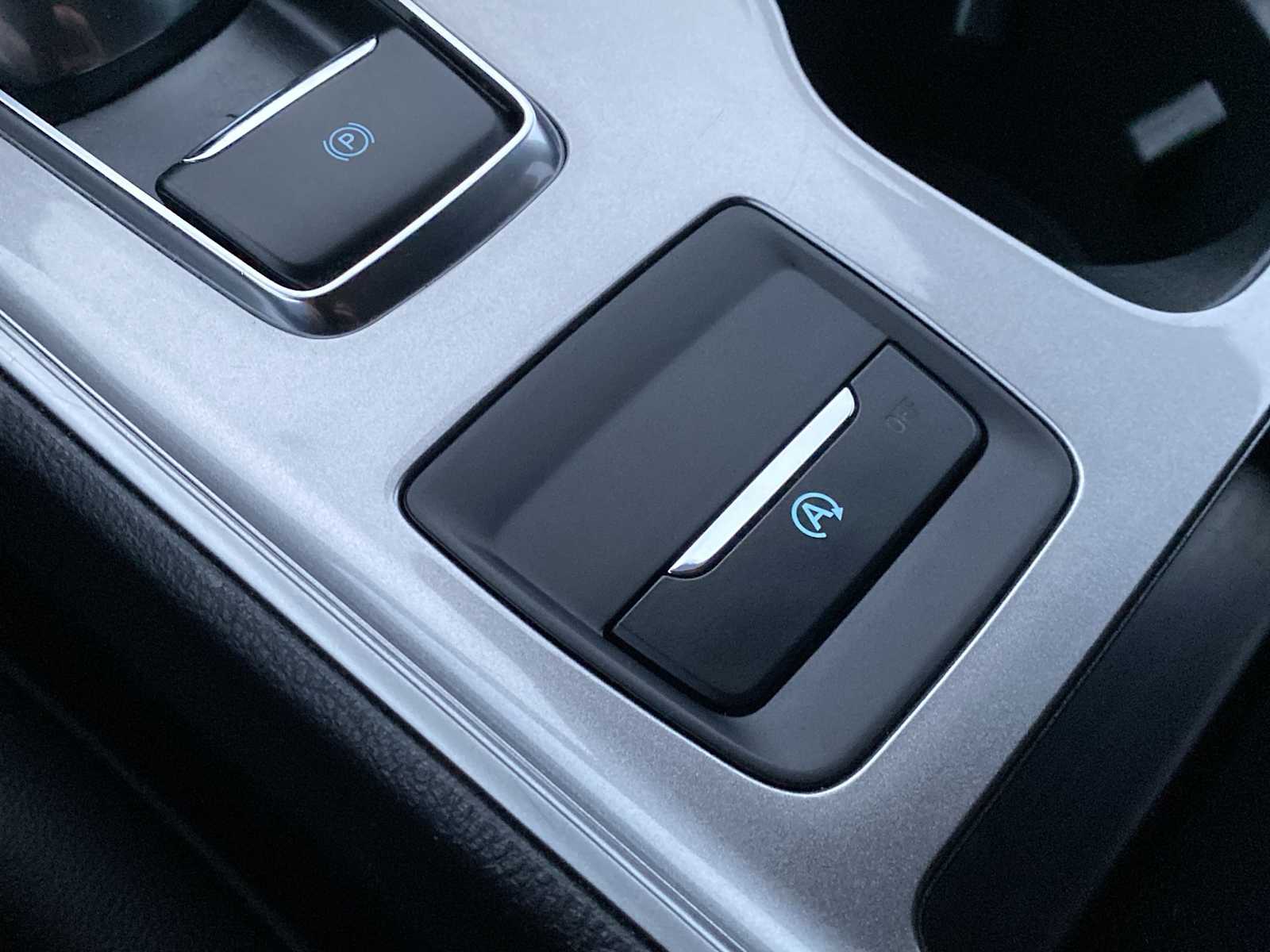 Thumbnail: 2024 Ford Edge - 27