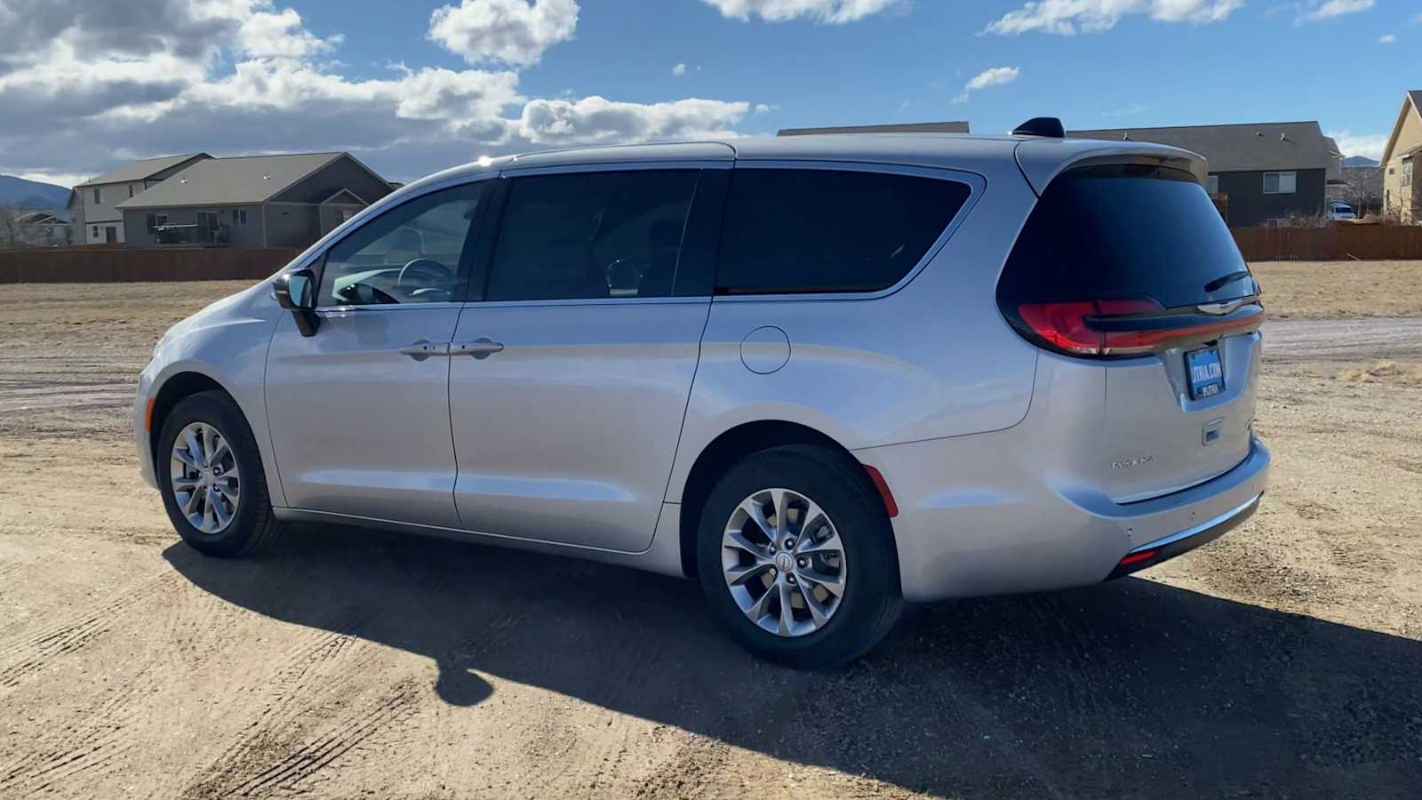 Thumbnail: 2026 Chrysler Pacifica - 6