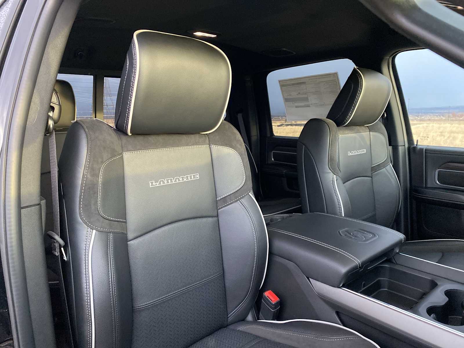 Thumbnail: 2026 RAM 3500 - 17