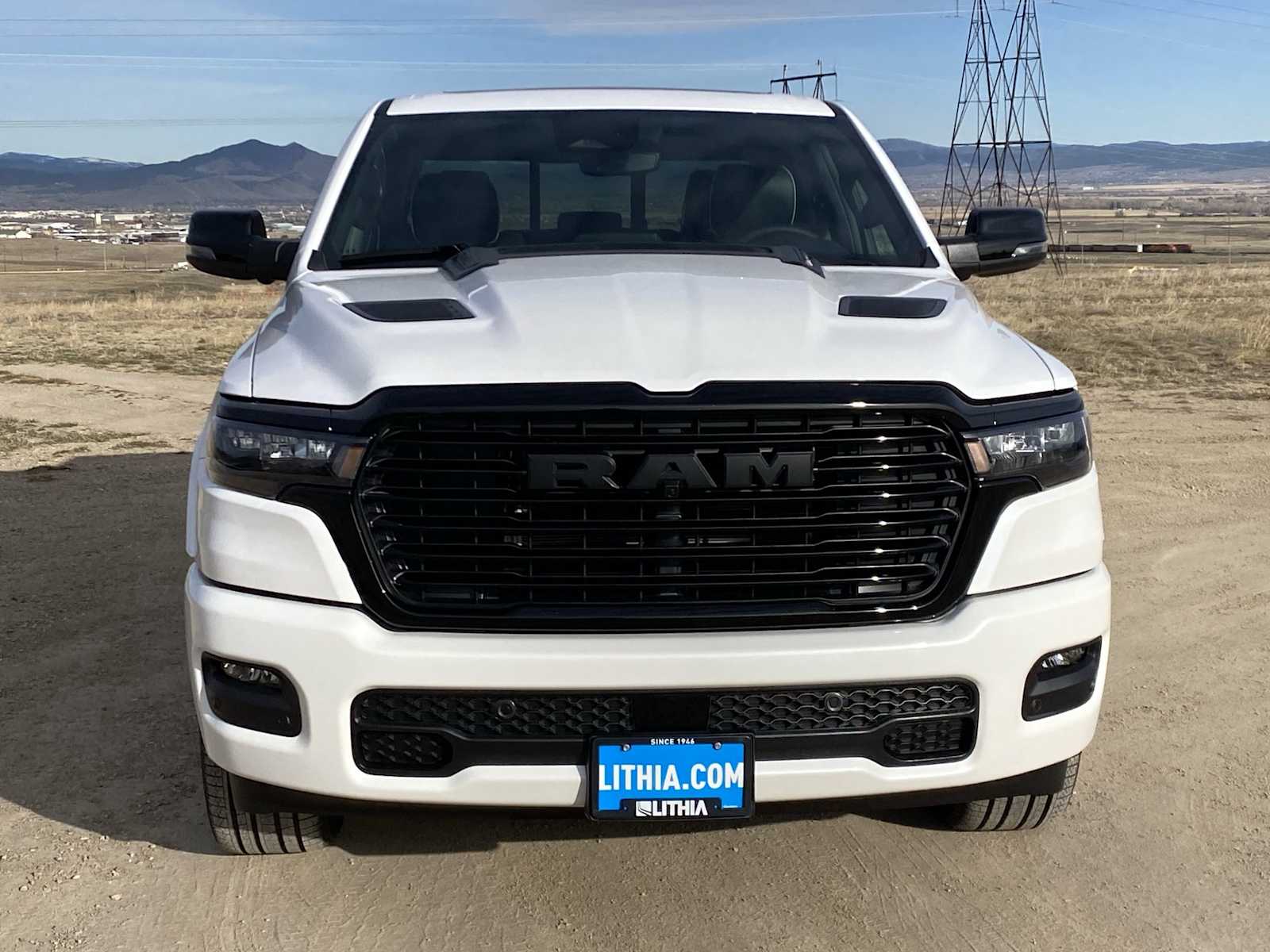 Thumbnail: 2026 RAM 1500 - 10