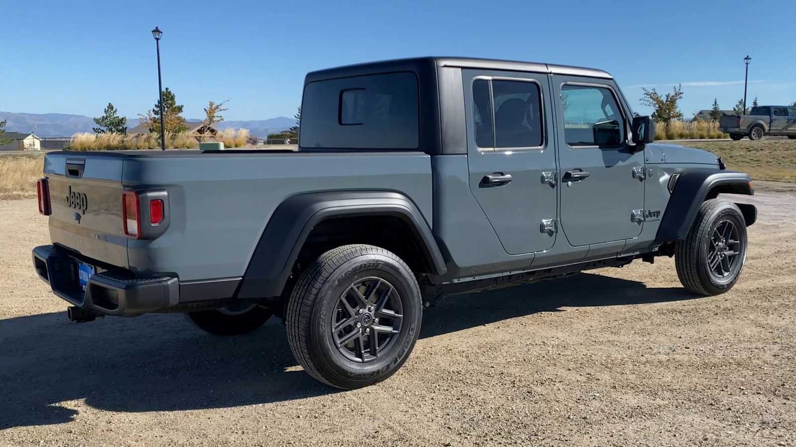 Thumbnail: 2025 Jeep Gladiator - 8