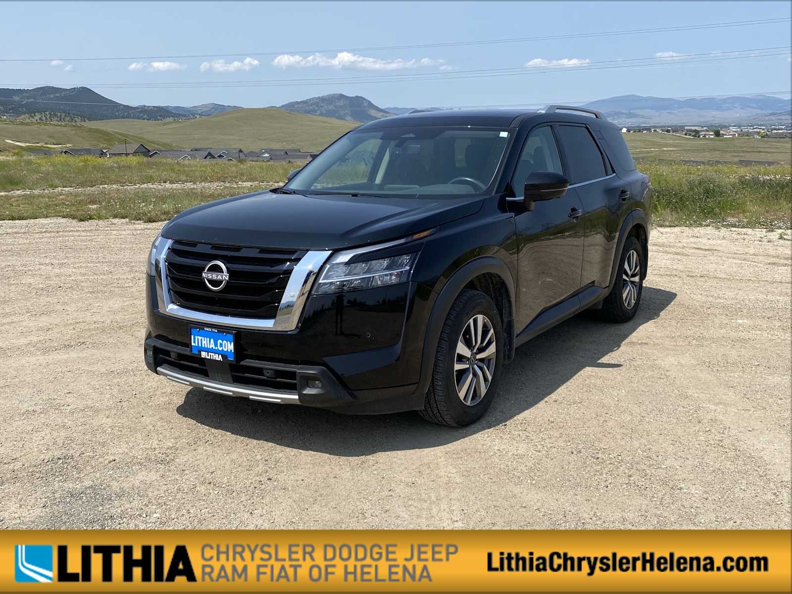 Thumbnail: 2024 Nissan Pathfinder - 1
