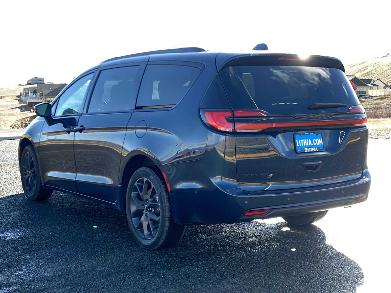 Thumbnail: 2022 Chrysler Pacifica - 11