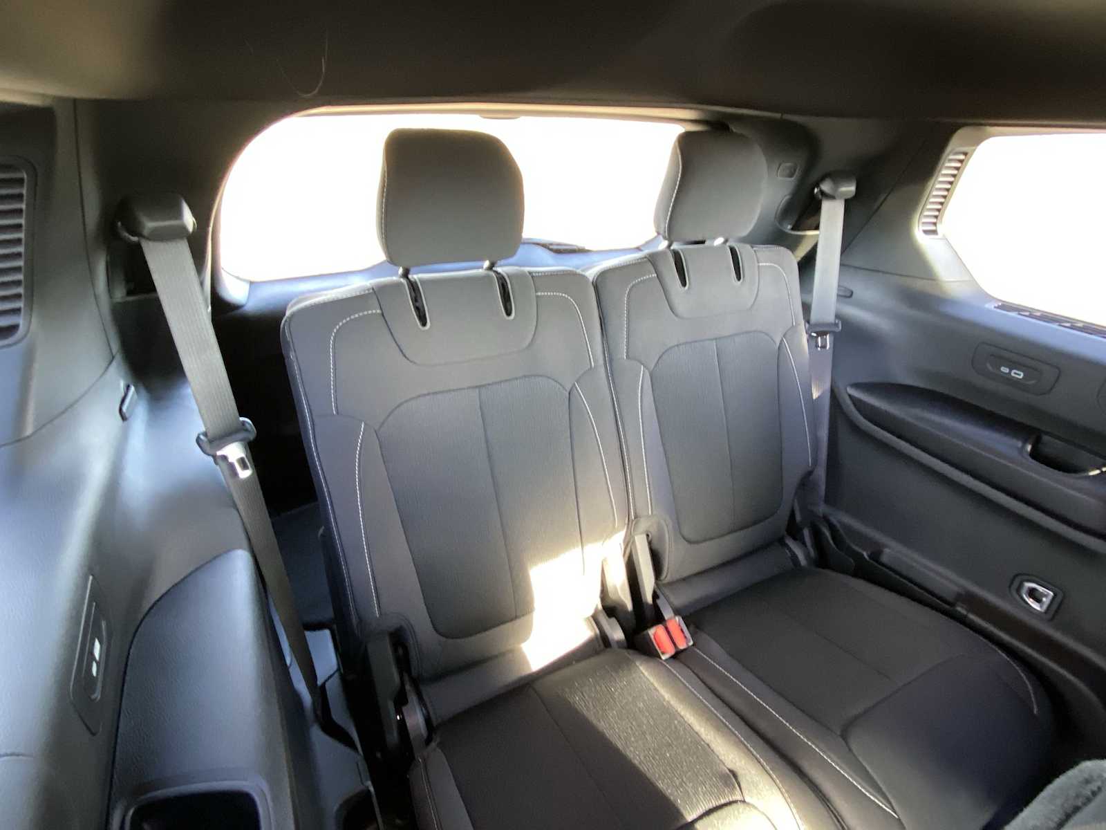 Thumbnail: 2025 Jeep Grand Cherokee - 29