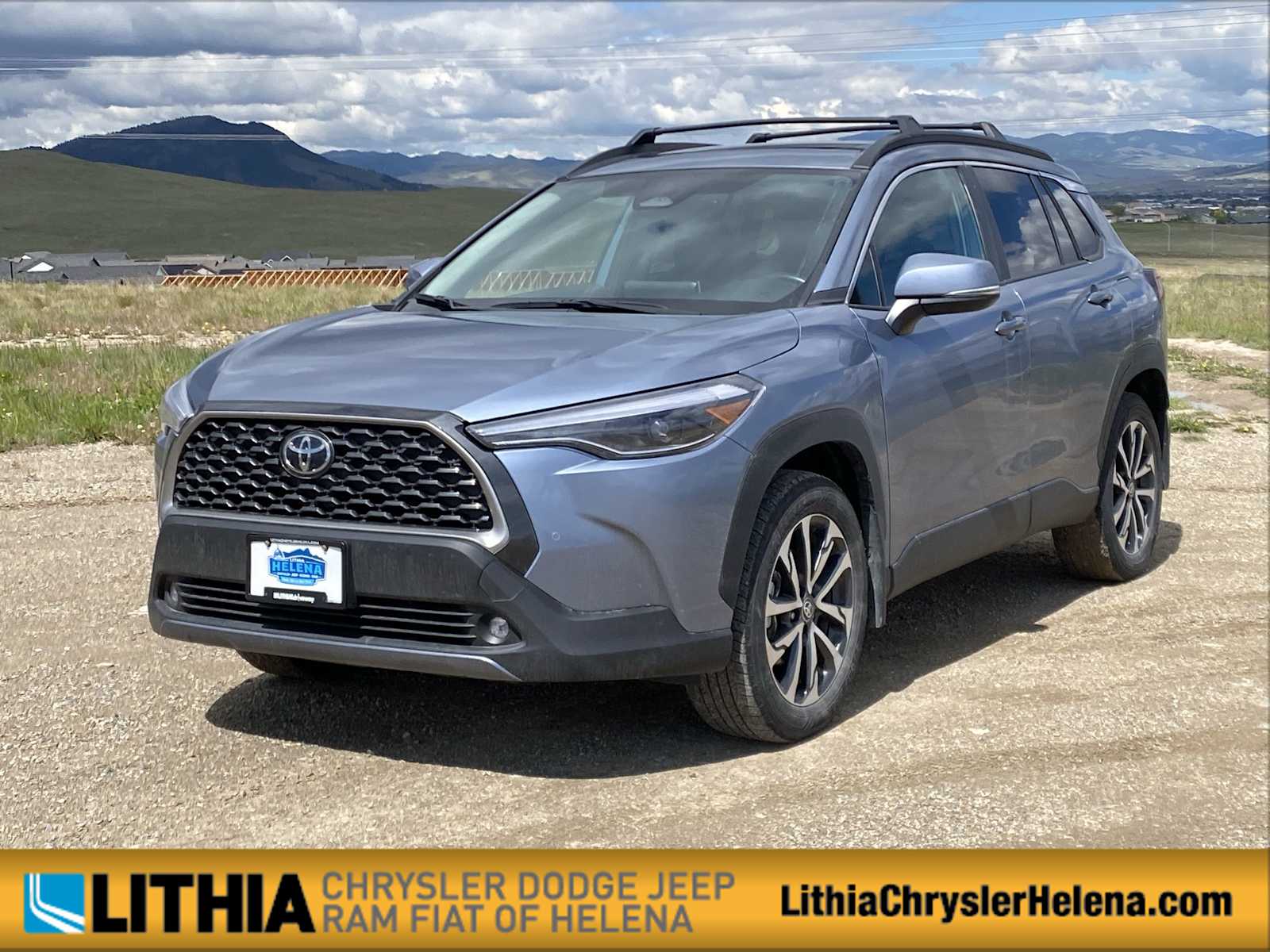 2023 Toyota Corolla Cross XLE AWD's photo