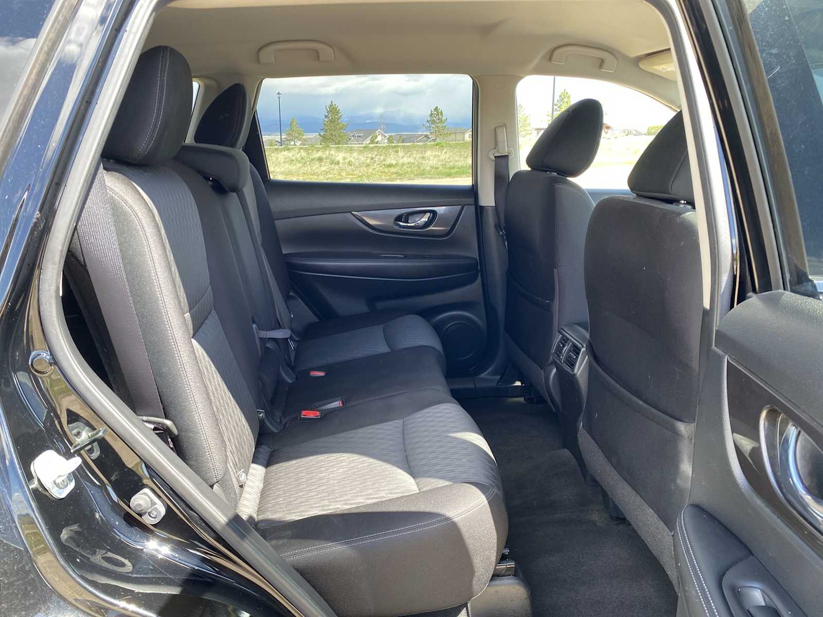 Thumbnail: 2020 Nissan Rogue - 27