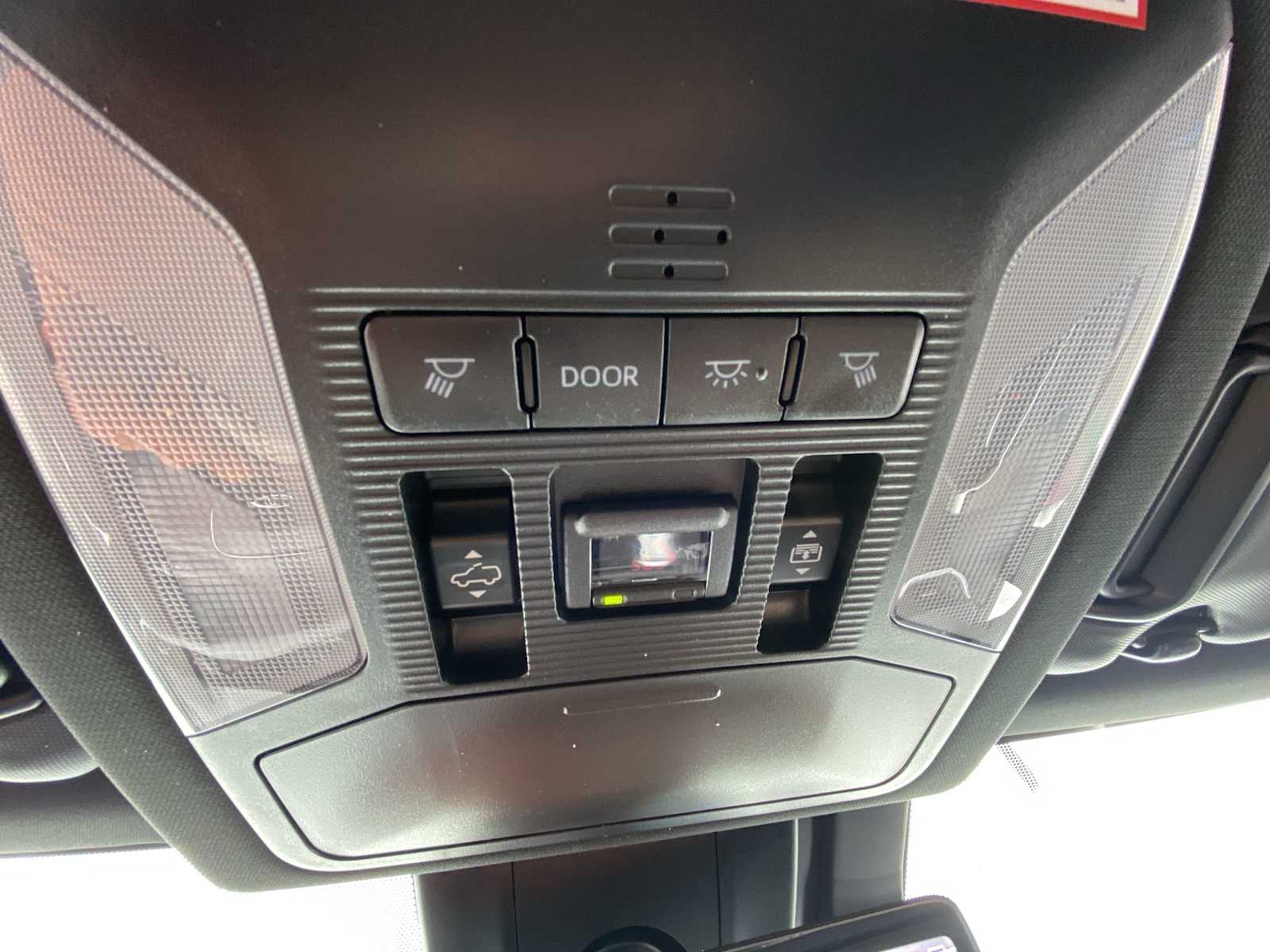 Thumbnail: 2022 Toyota RAV4 - 27