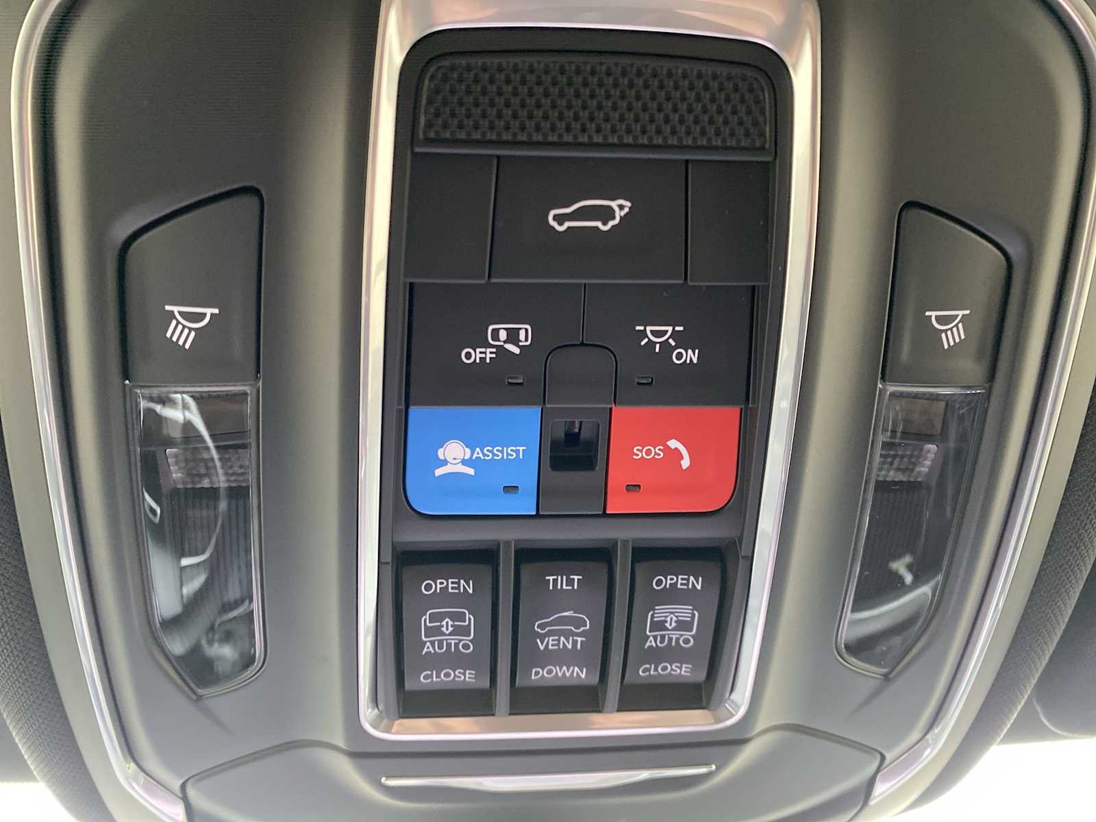 Thumbnail: 2026 Jeep Grand Cherokee - 27