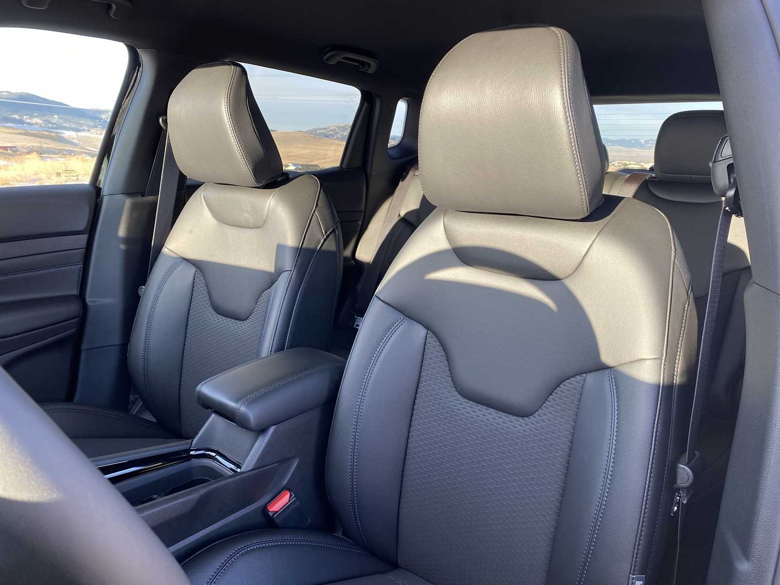 Thumbnail: 2026 Jeep Compass - 15