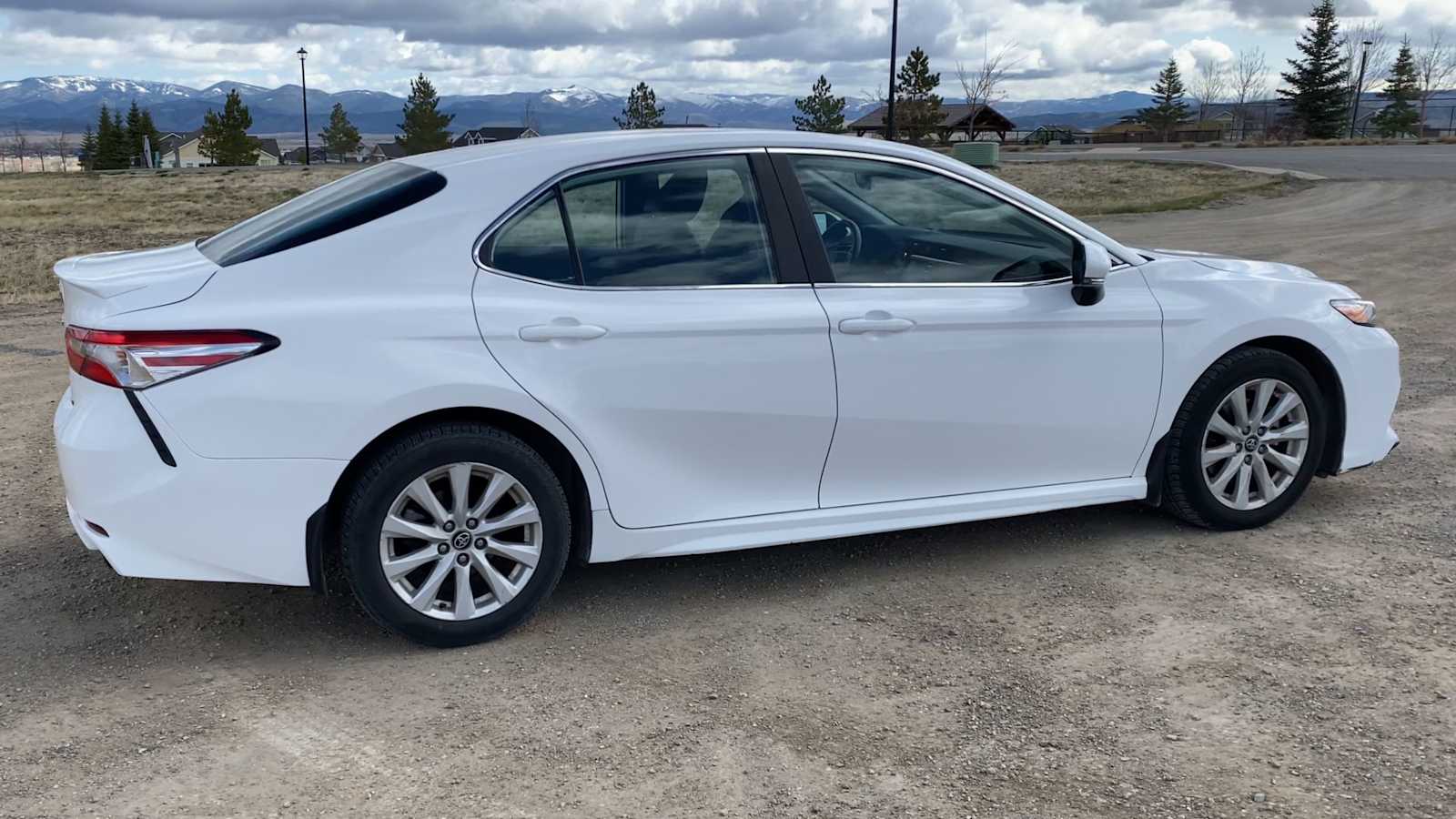 Thumbnail: 2020 Toyota Camry - 9
