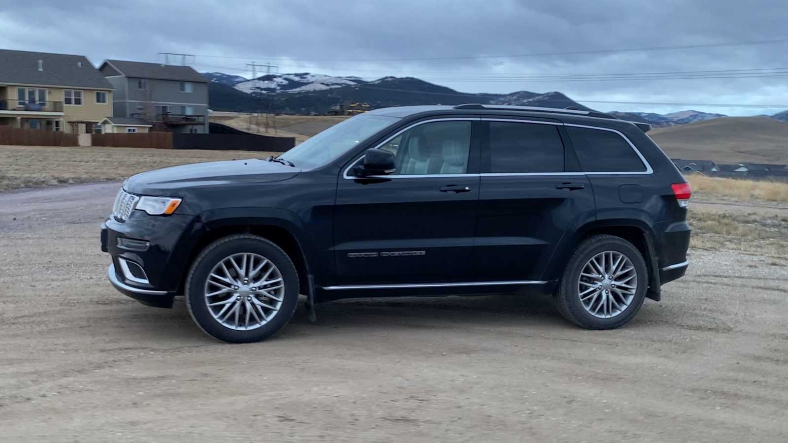 Thumbnail: 2017 Jeep Grand Cherokee - 5