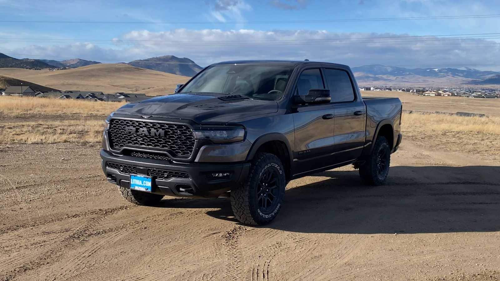 Thumbnail: 2026 RAM 1500 - 4