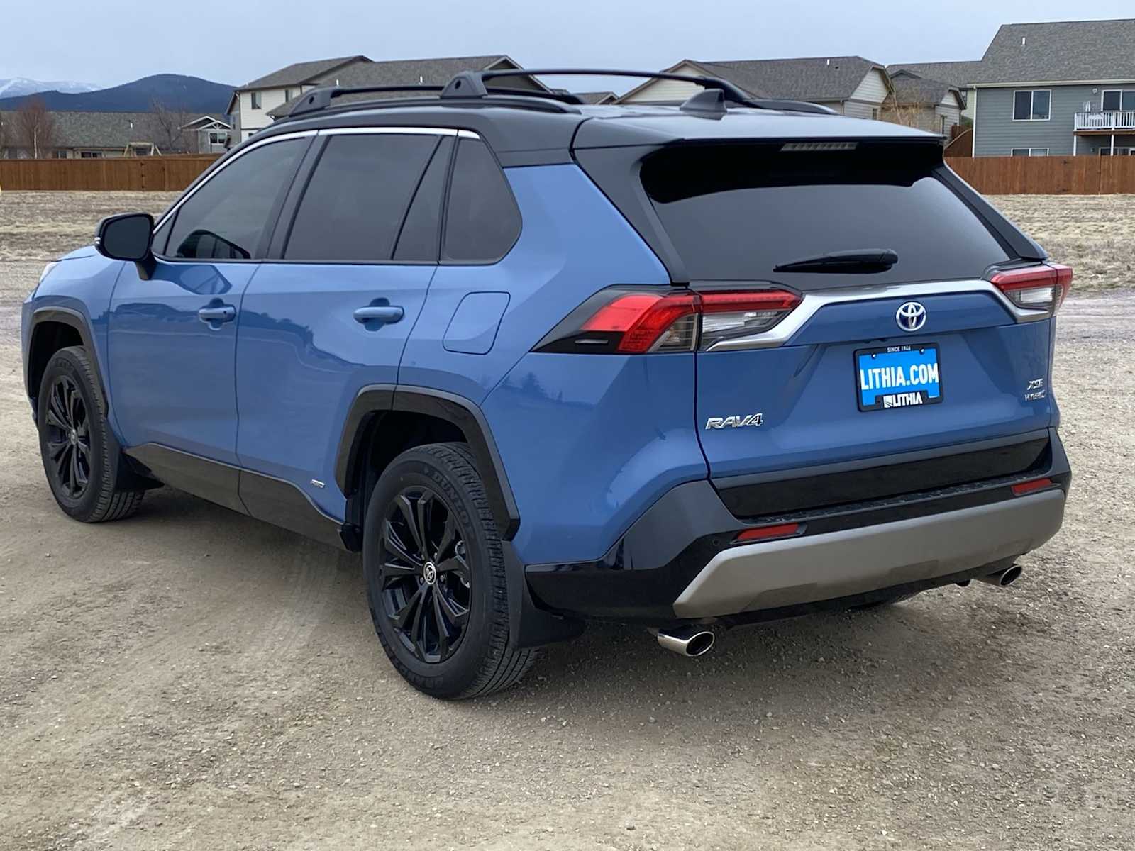 Thumbnail: 2022 Toyota RAV4 - 12