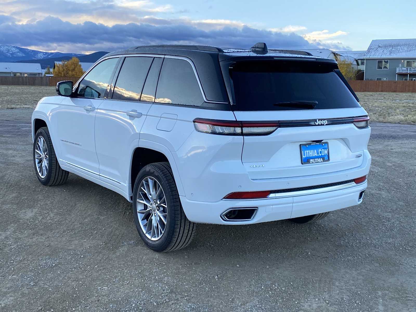 Thumbnail: 2025 Jeep Grand Cherokee - 11